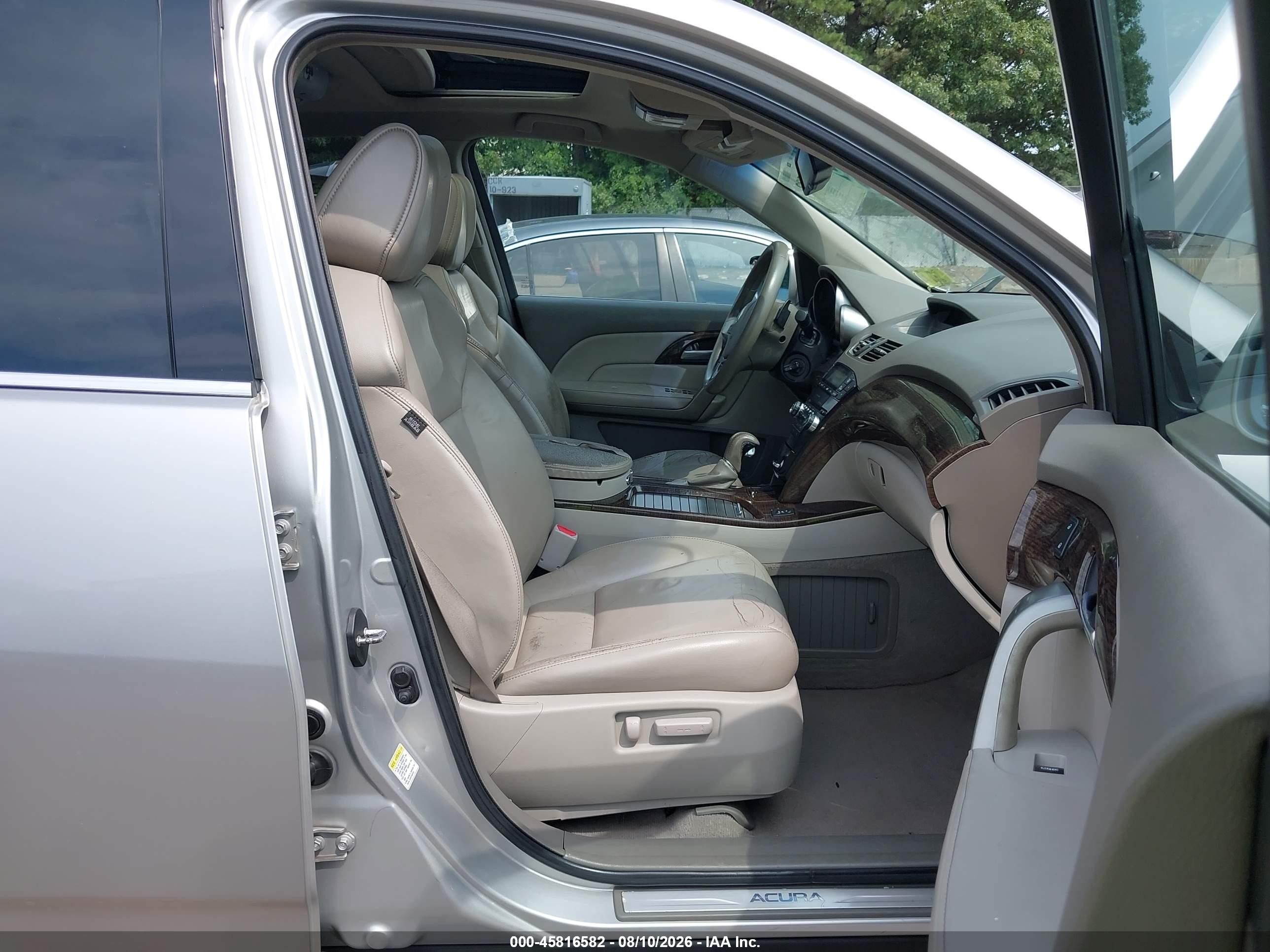 2010 Acura Mdx   Silver vin: 2HNYD2H26AH503368