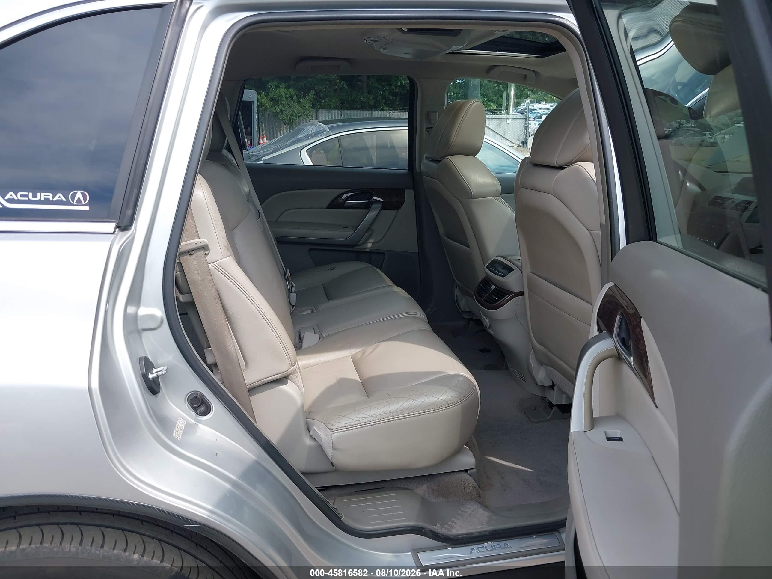 2010 Acura Mdx   Silver vin: 2HNYD2H26AH503368
