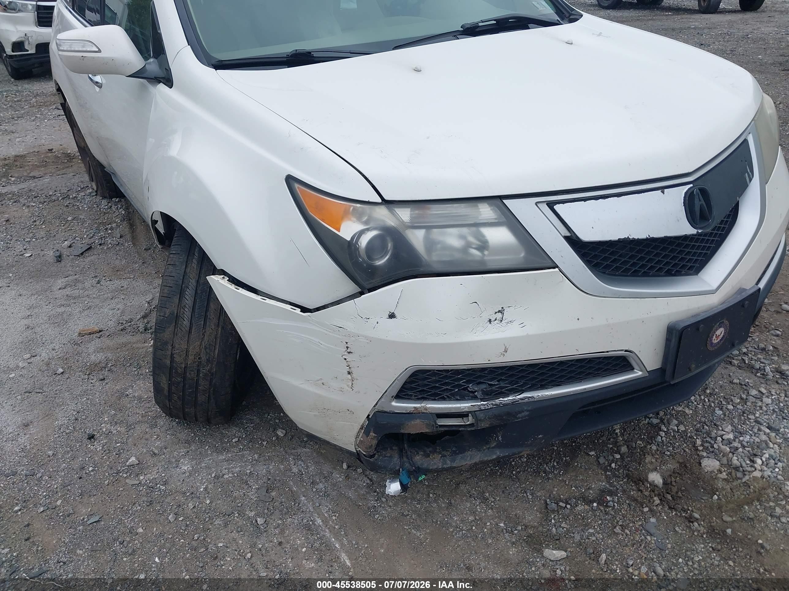 2010 Acura Mdx   White vin: 2HNYD2H26AH504388