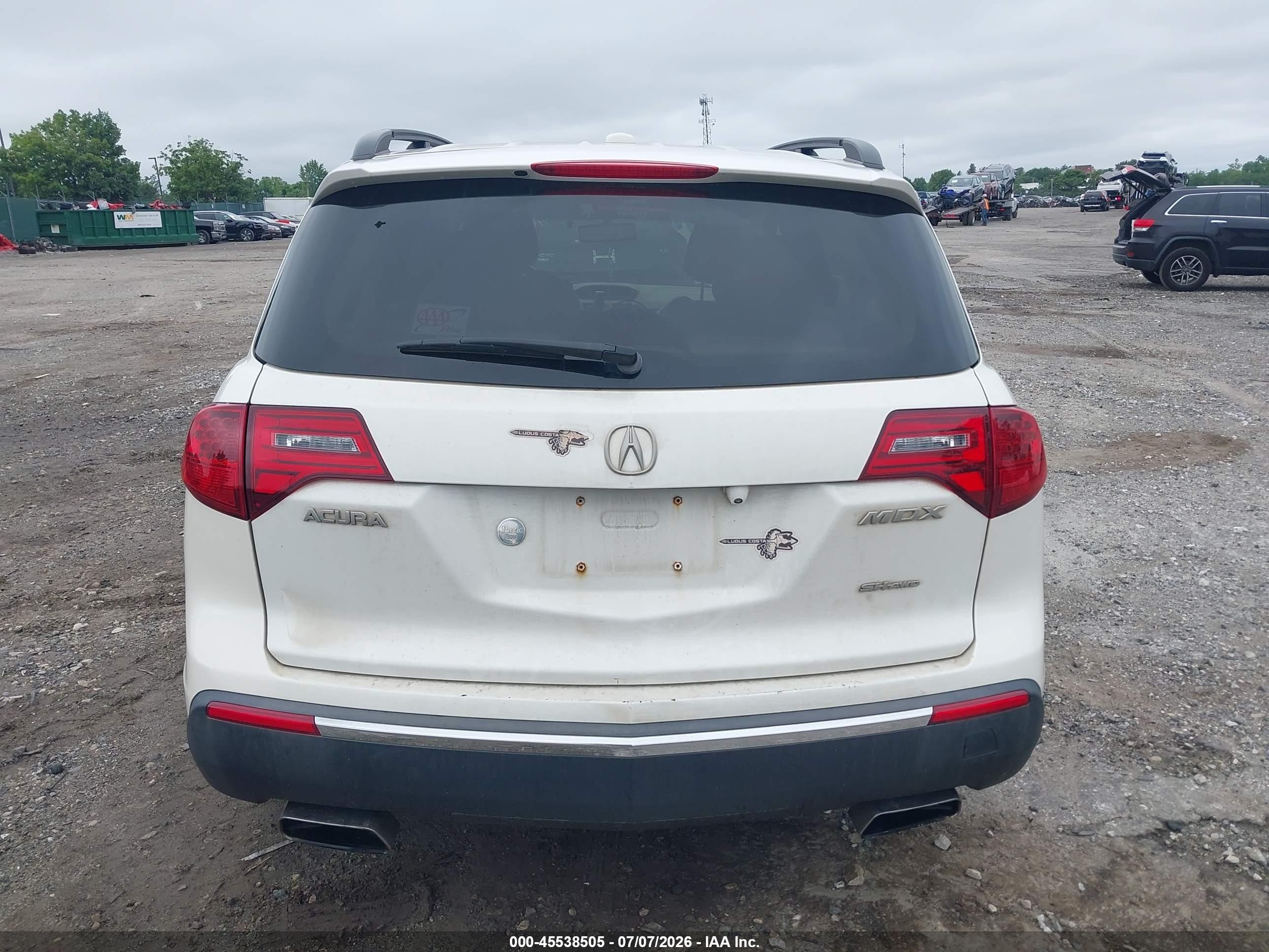 2010 Acura Mdx   White vin: 2HNYD2H26AH504388