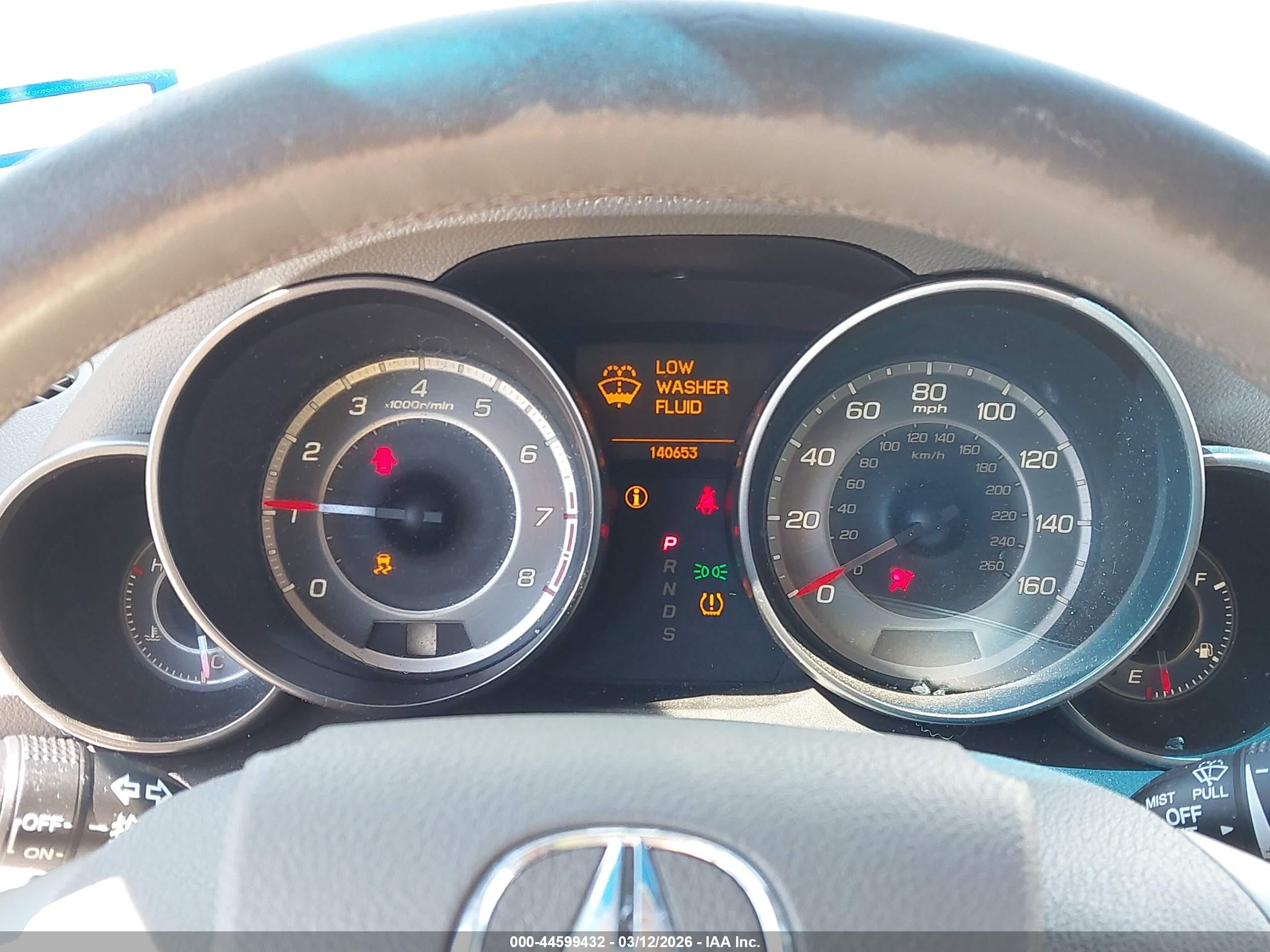 2011 Acura Mdx   White vin: 2HNYD2H27BH516759