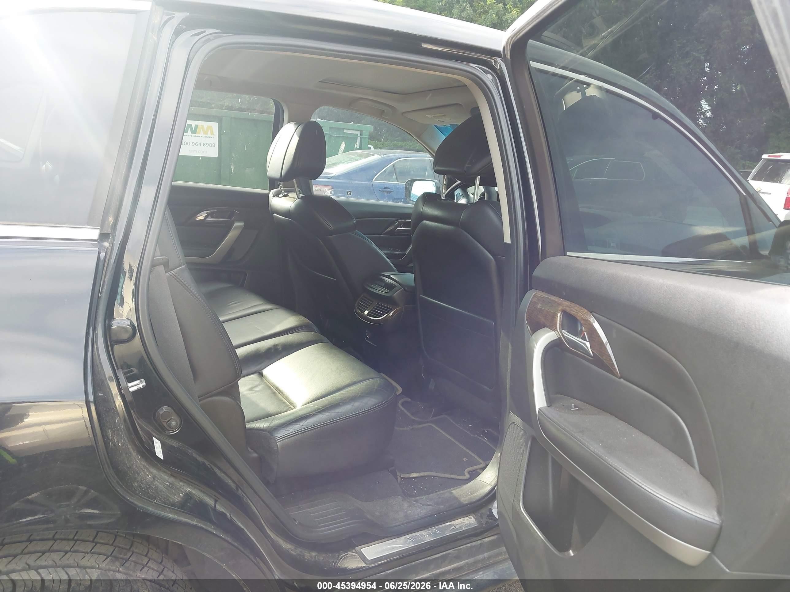 2012 Acura Mdx   Black vin: 2HNYD2H27CH520795