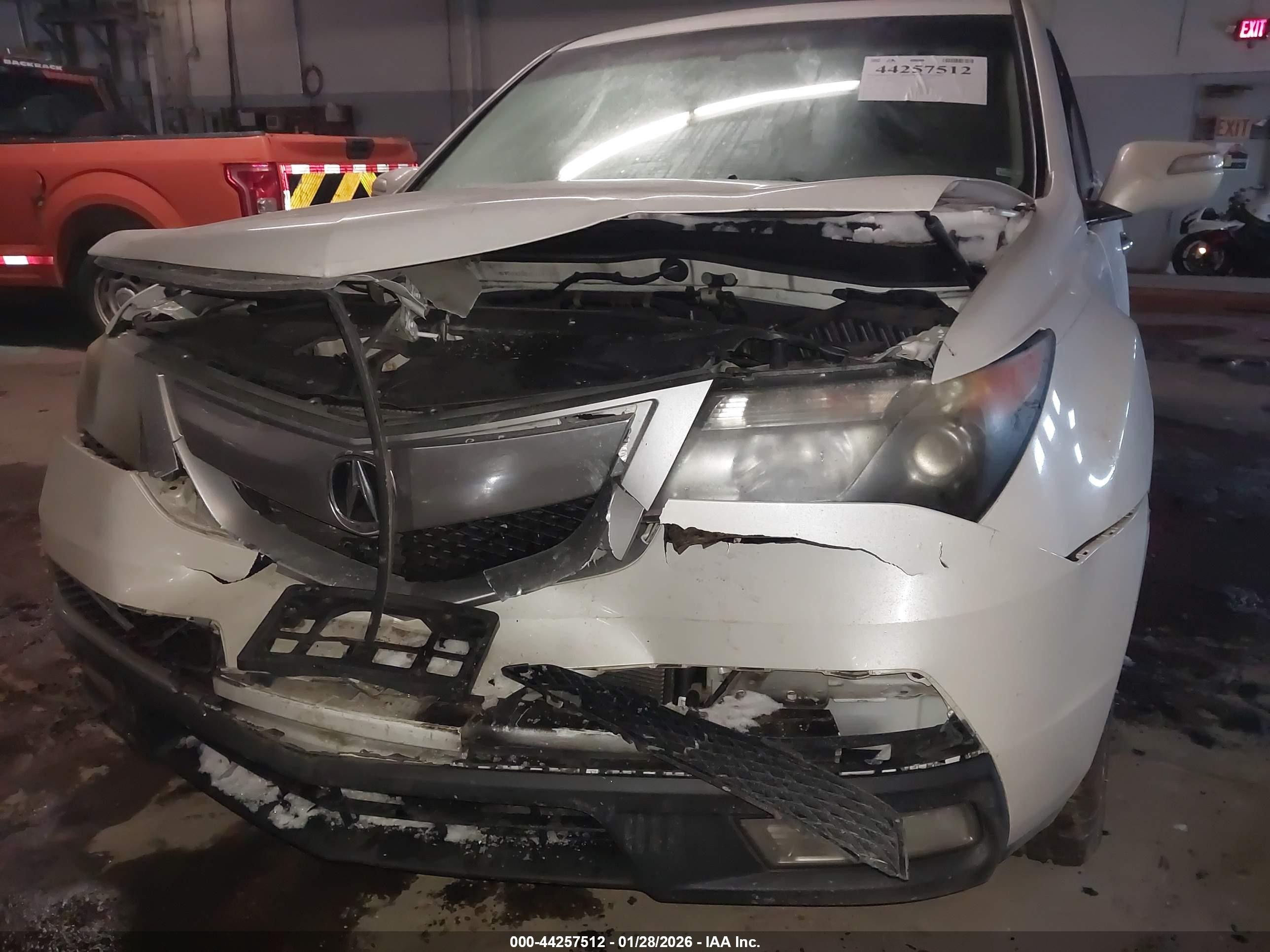 2011 Acura Mdx   White vin: 2HNYD2H28BH525213