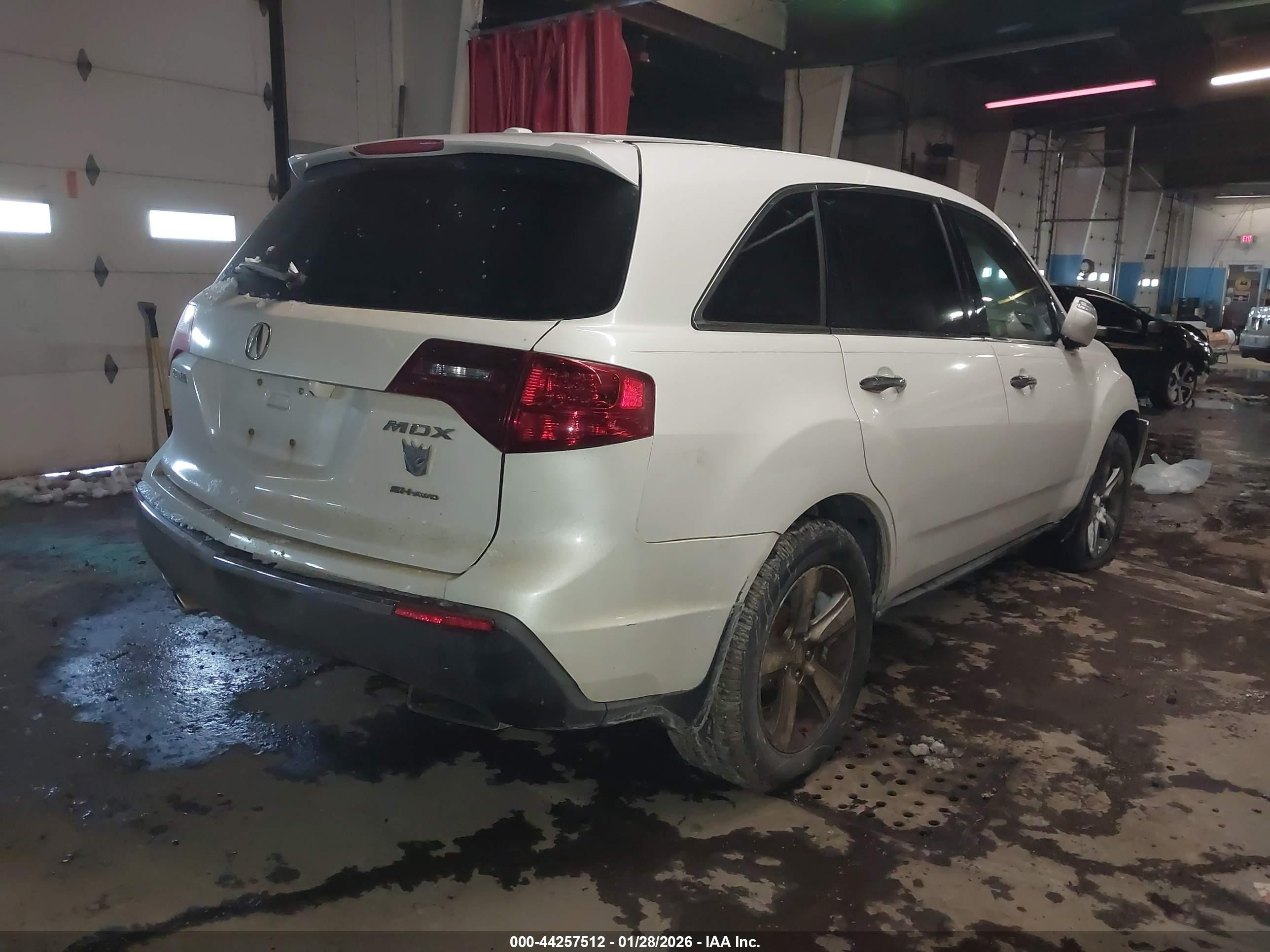 2011 Acura Mdx   White vin: 2HNYD2H28BH525213