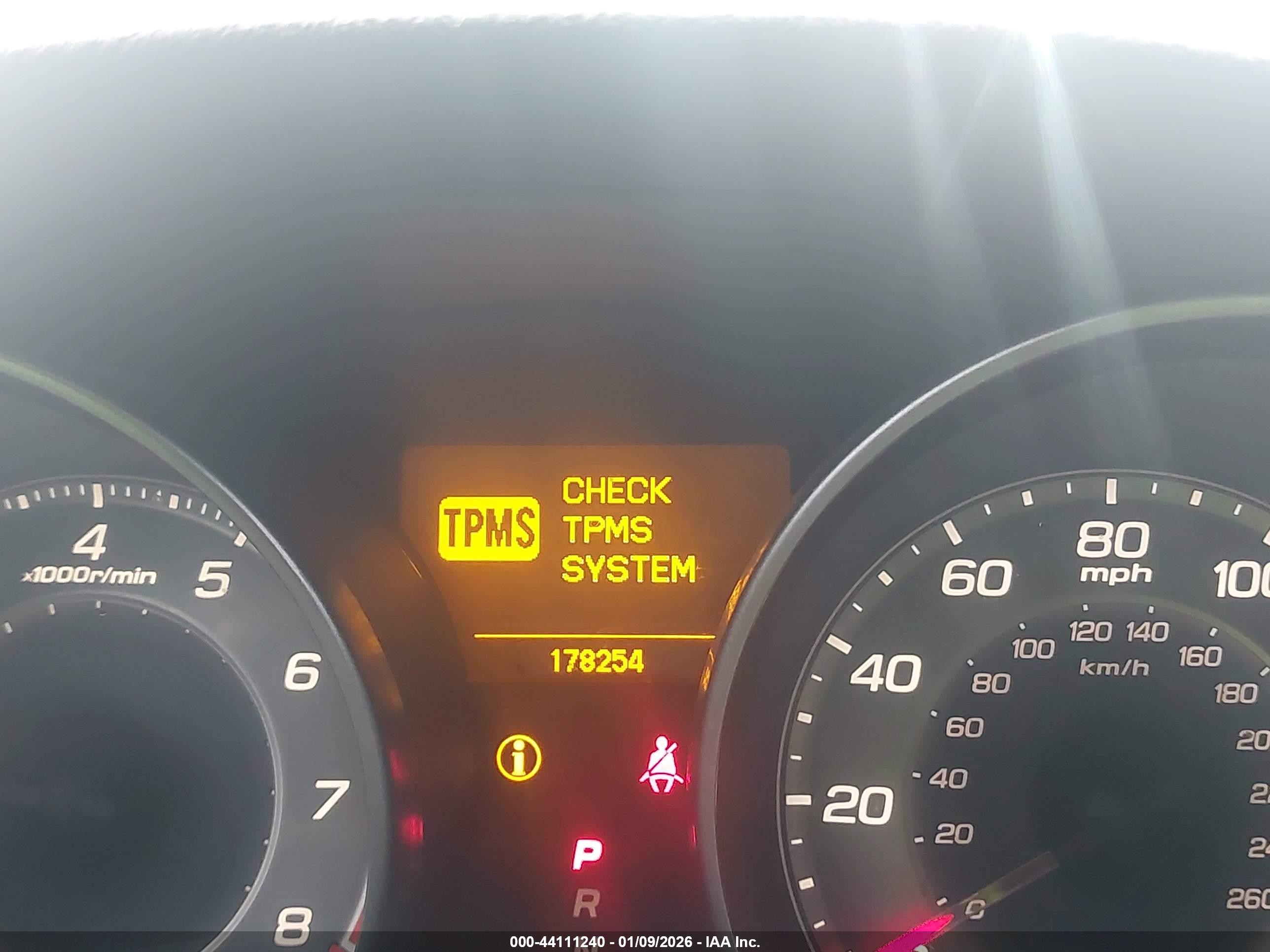 2010 Acura Mdx   Black vin: 2HNYD2H29AH531911
