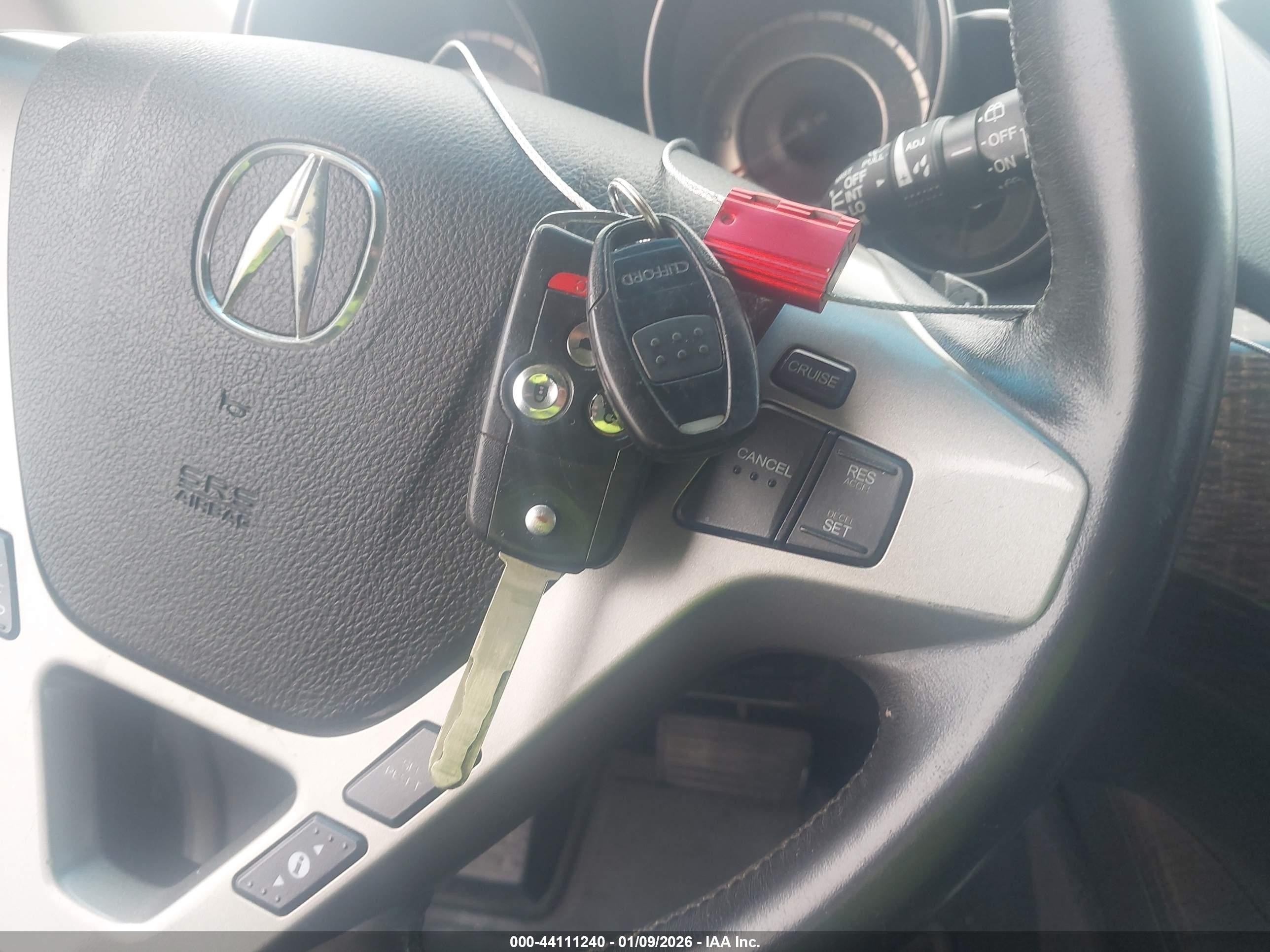 2010 Acura Mdx   Black vin: 2HNYD2H29AH531911