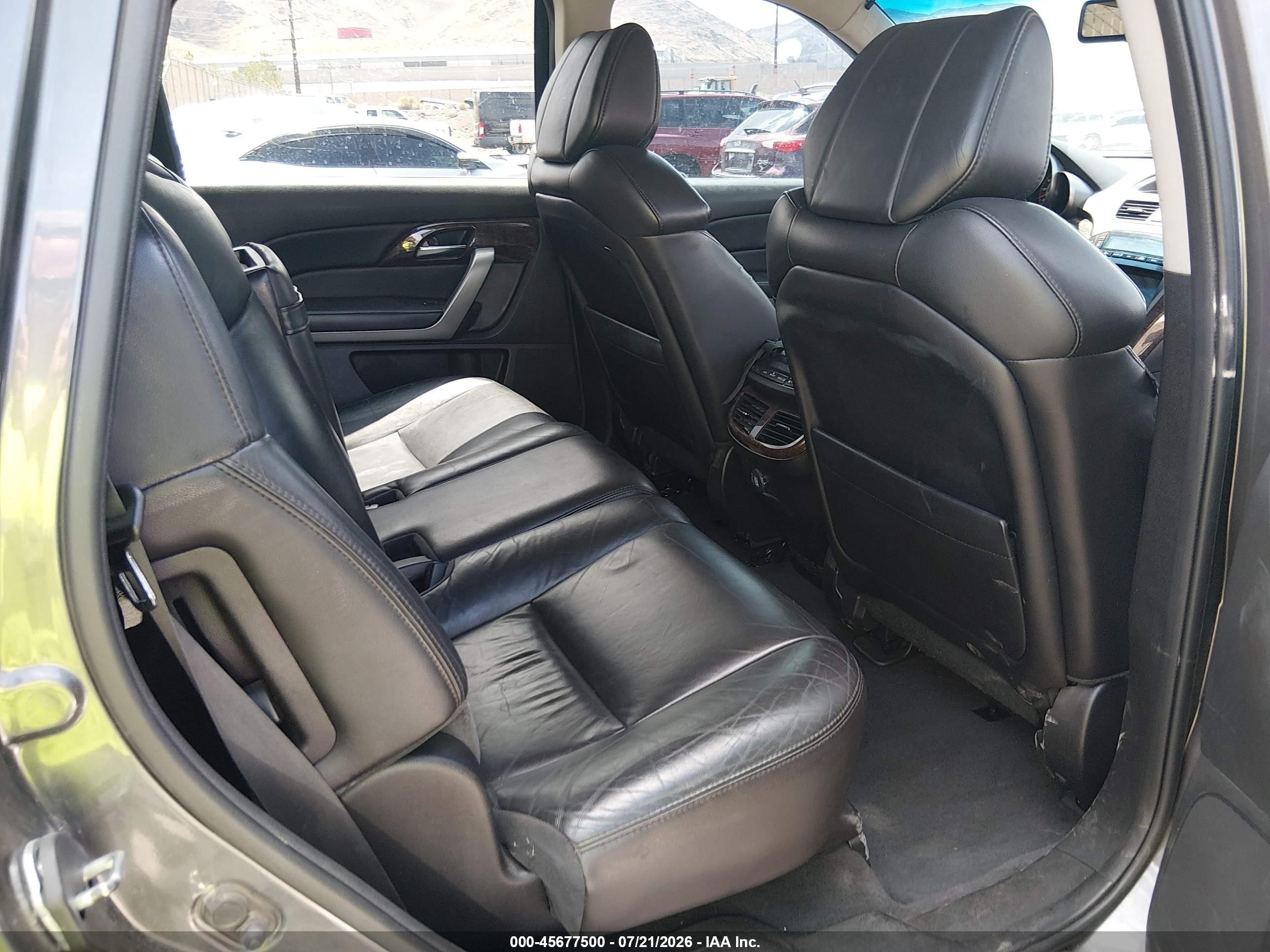 2011 Acura Mdx   Black vin: 2HNYD2H29BH527651