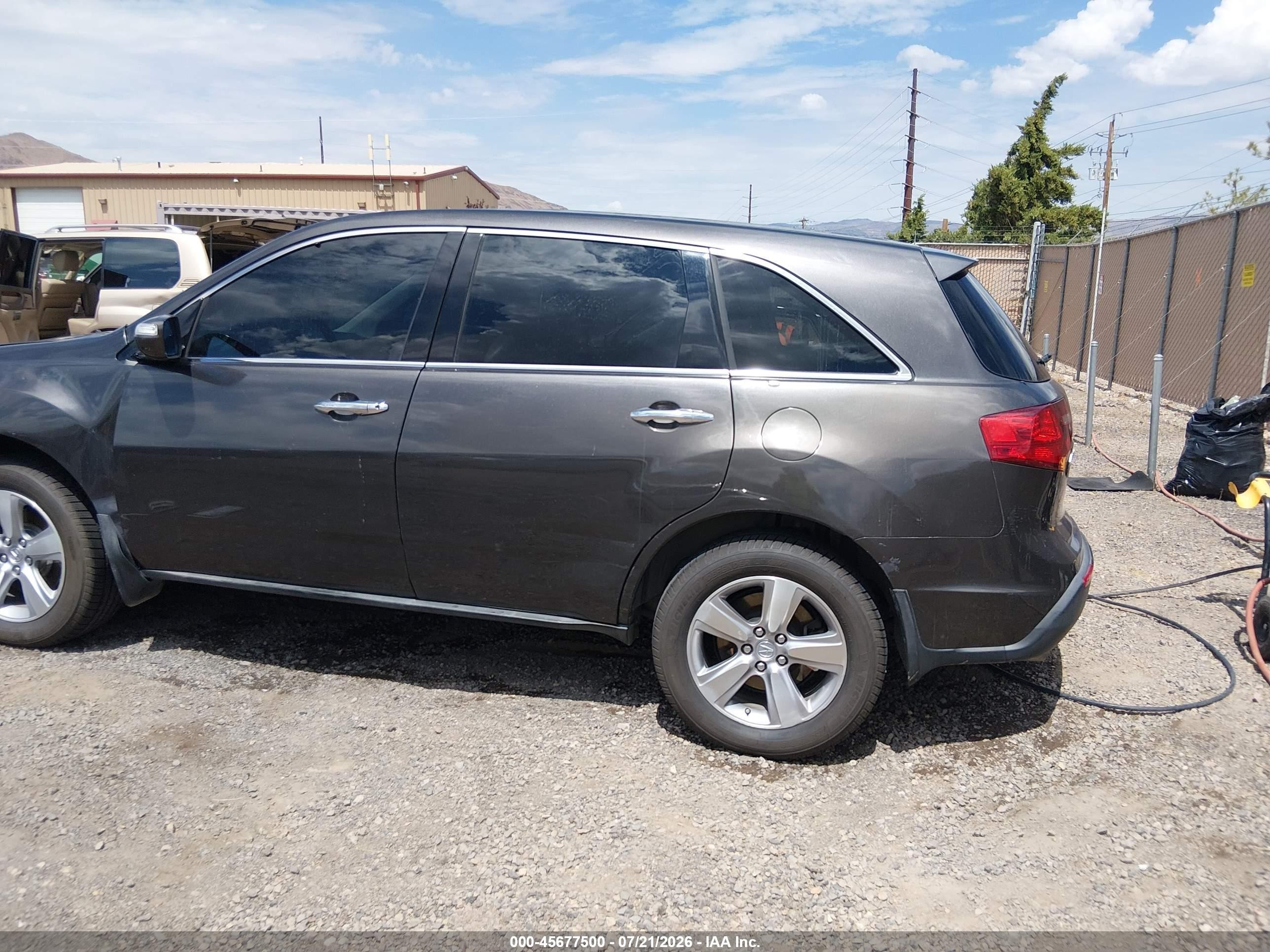 2011 Acura Mdx   Black vin: 2HNYD2H29BH527651