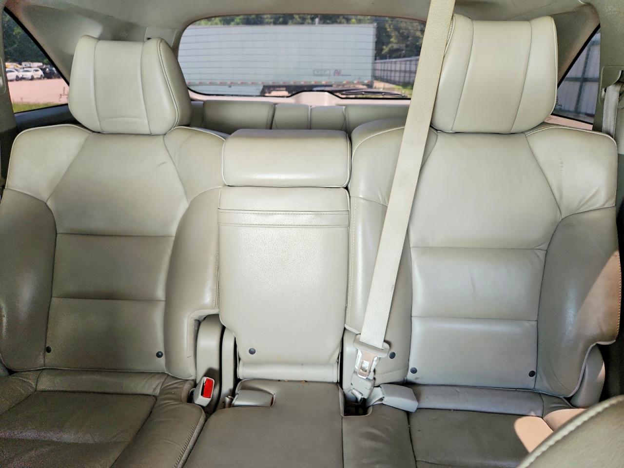 2011 Acura Mdx White vin: 2HNYD2H2XBH534804