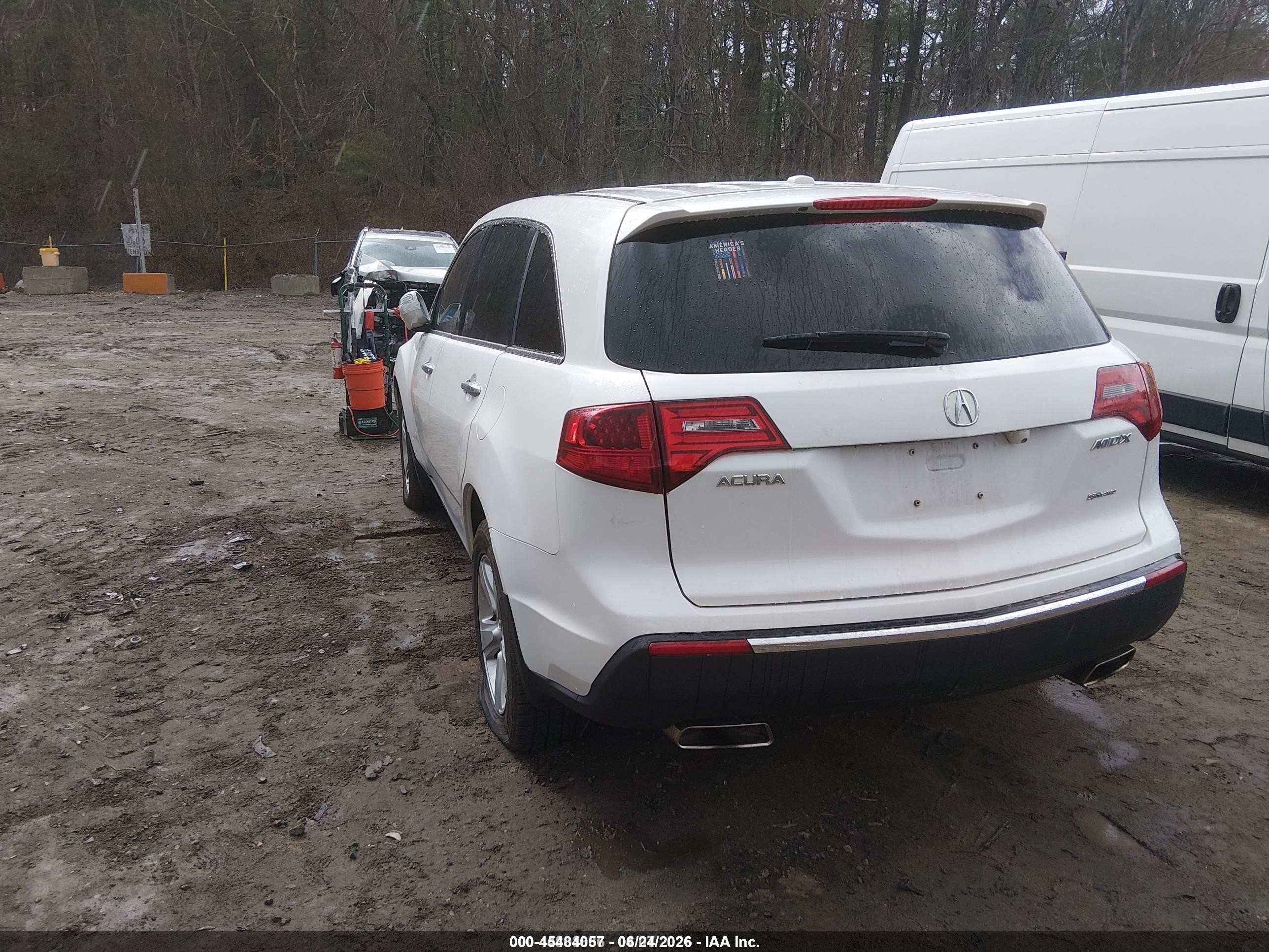 2012 Acura Mdx   White vin: 2HNYD2H2XCH521147