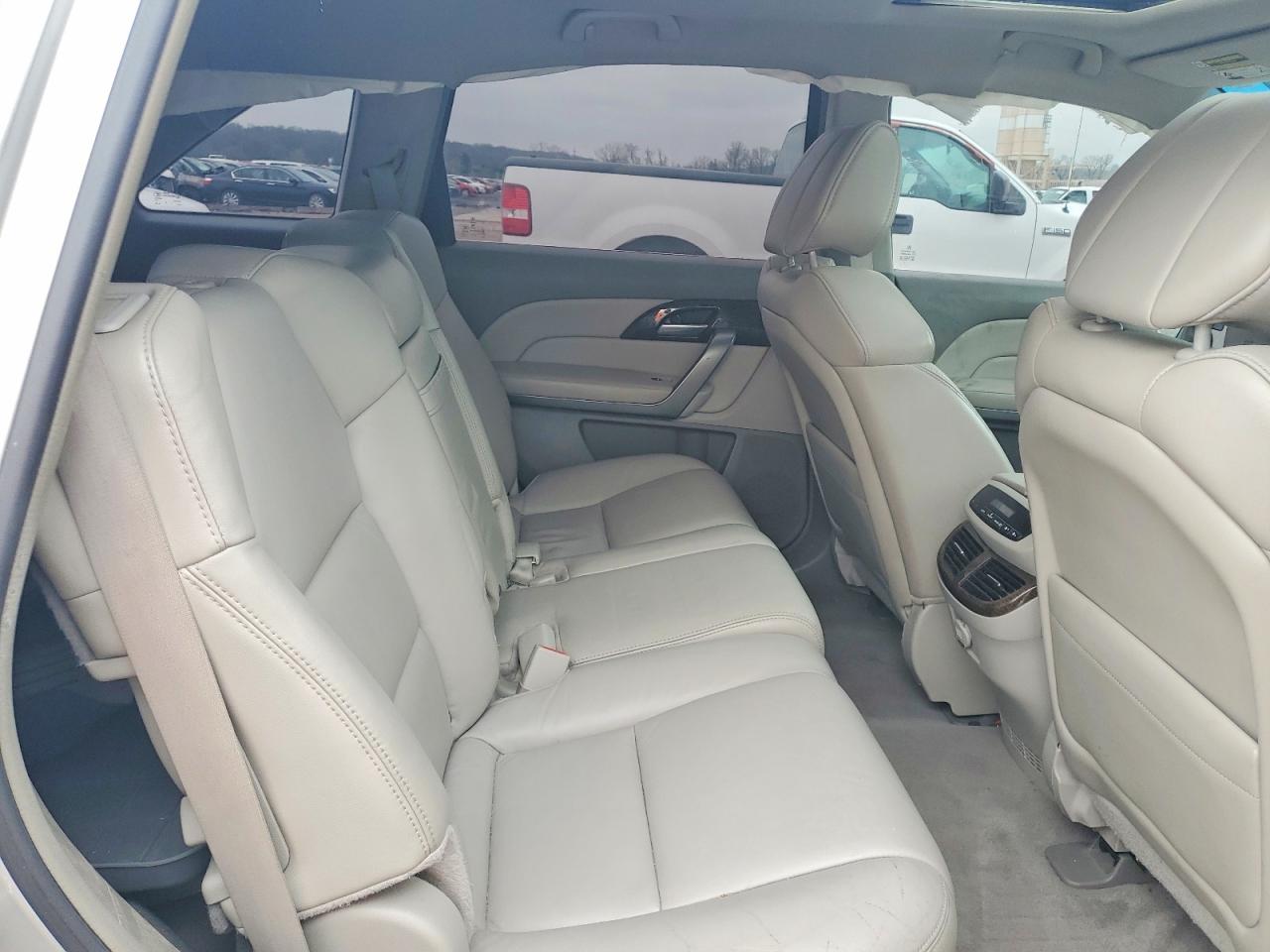 2012 Acura Mdx Silver vin: 2HNYD2H30CH549368