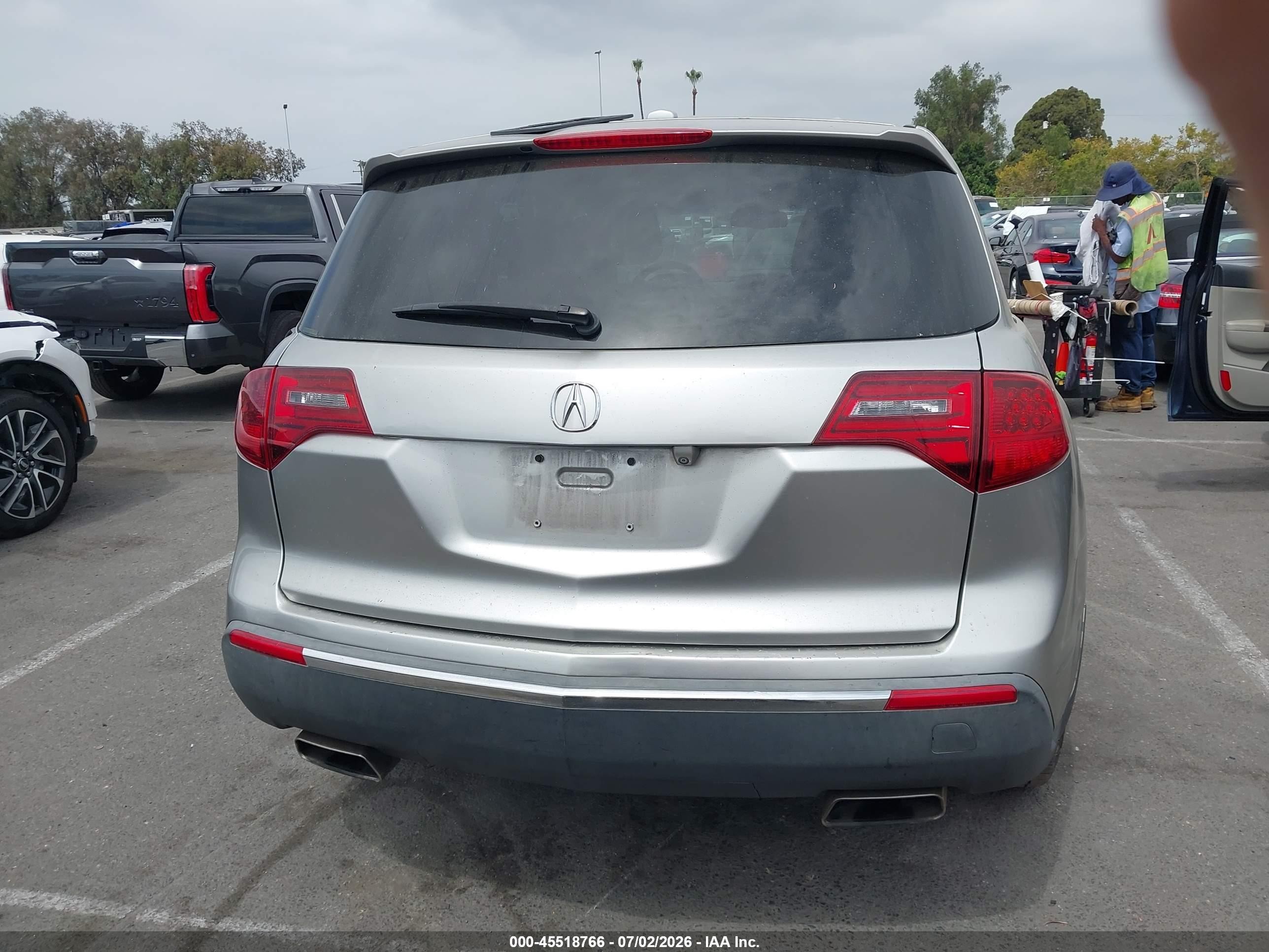 2013 Acura Mdx Technology Package Silver vin: 2HNYD2H34DH522031