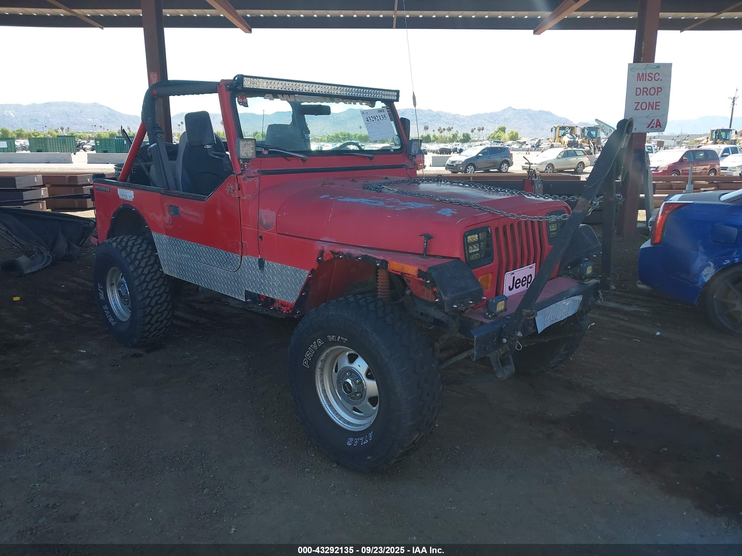 1989 Jeep Wrangler / Yj   Red vin: 2J4FY19E2KJ126417