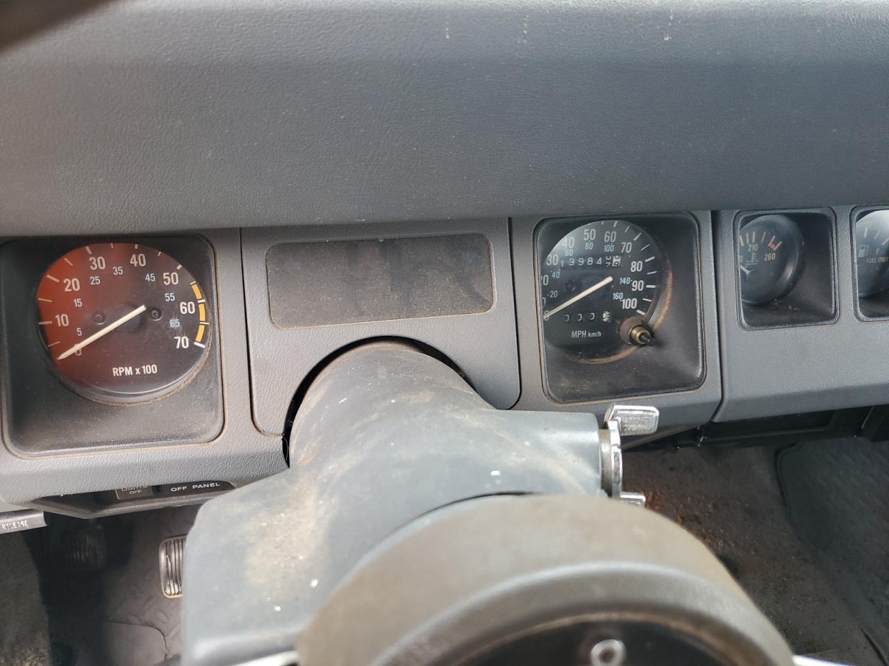 1990 Jeep Wrangler / Yj S Зеленый vin: 2J4FY19E8LJ545213