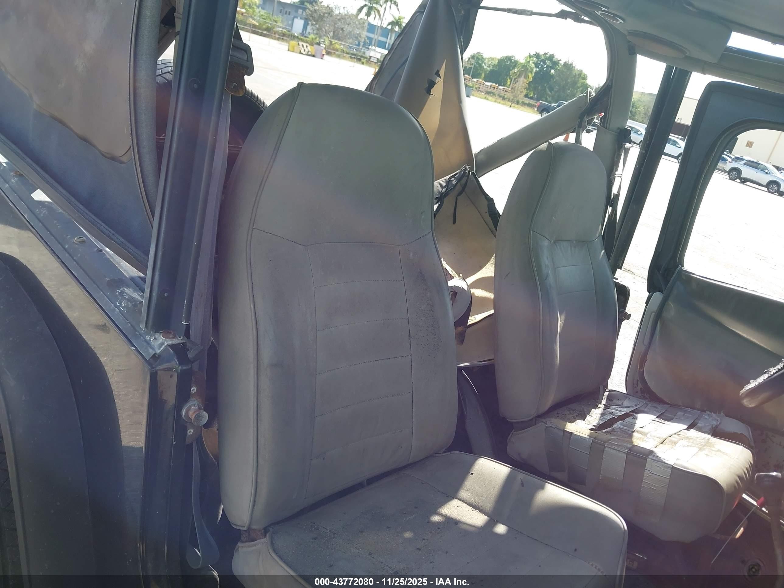 1990 Jeep Wrangler / Yj S Black vin: 2J4FY19E9LJ529229