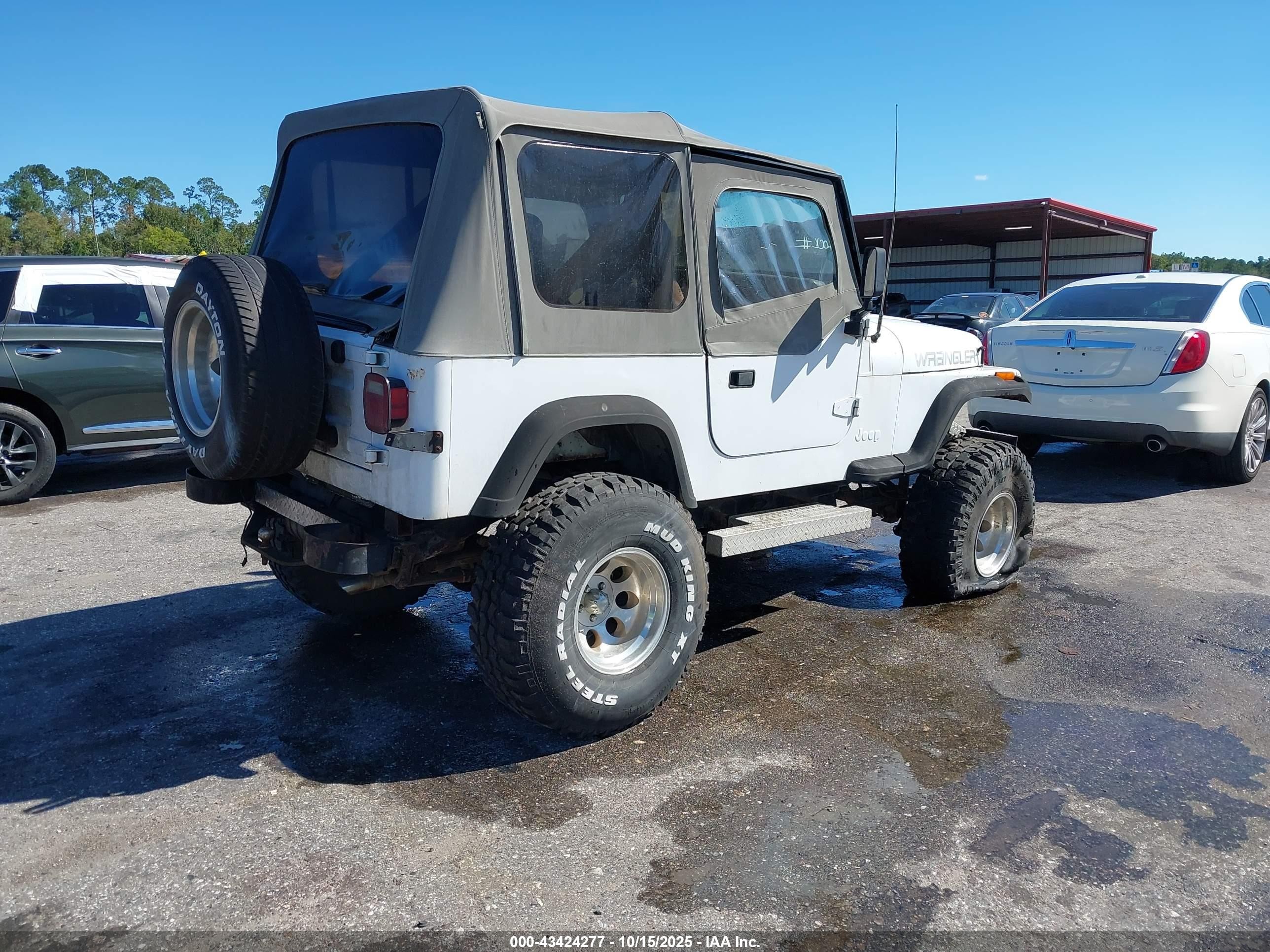 1989 Jeep Wrangler / Yj   White vin: 2J4FY19EXKJ111356