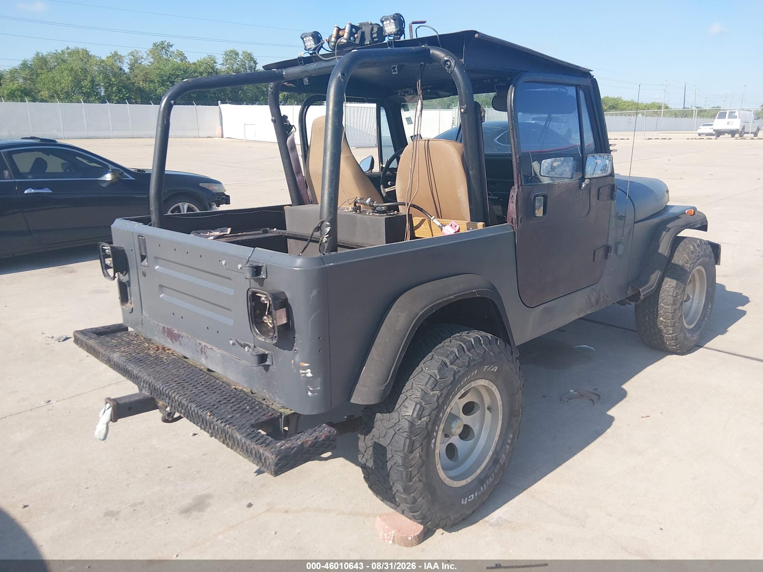 1992 Jeep Wrangler / Yj S Gray vin: 2J4FY19P1NJ530850