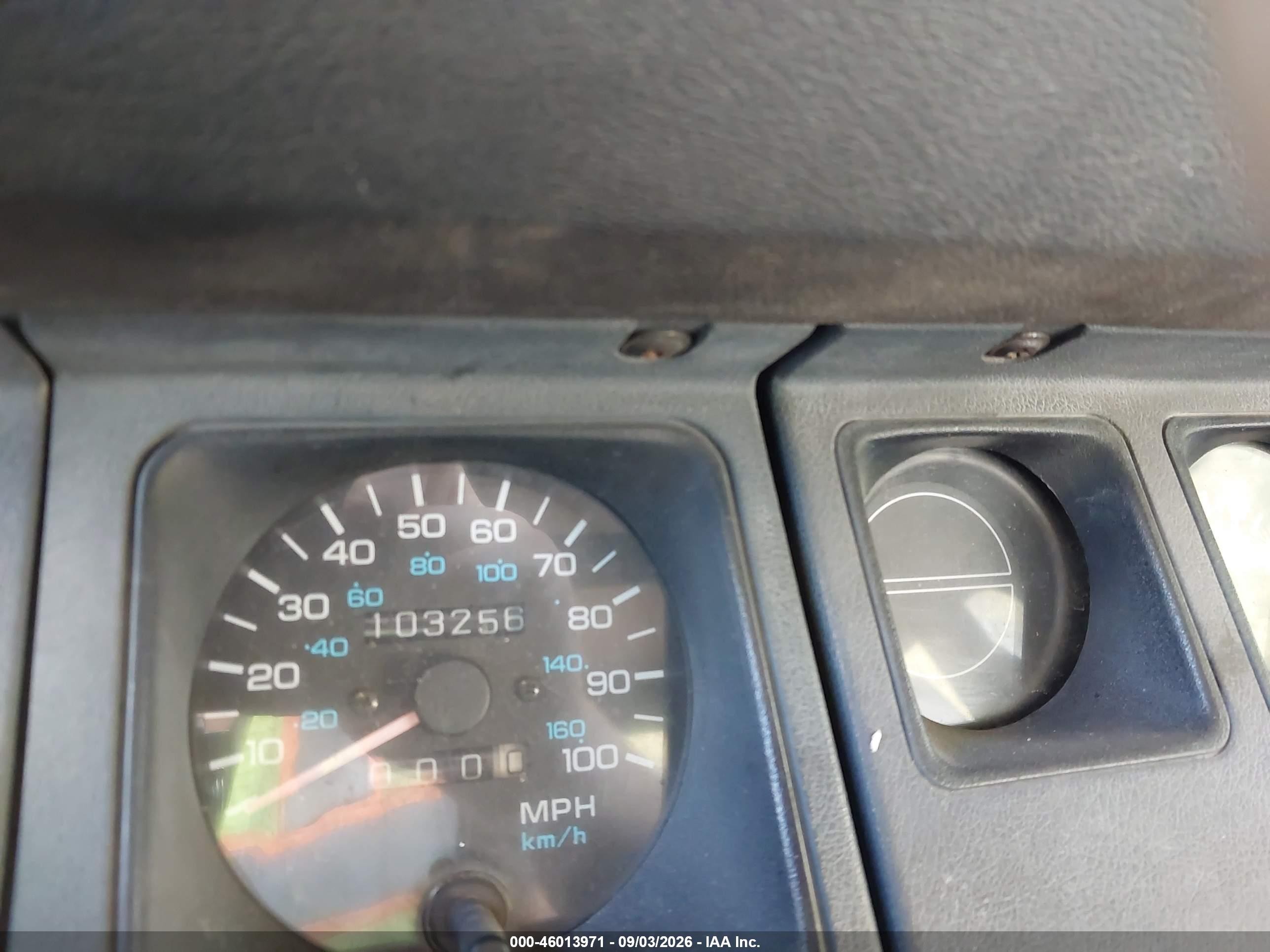 1992 Jeep Wrangler / Yj S Red vin: 2J4FY19P3NJ518344
