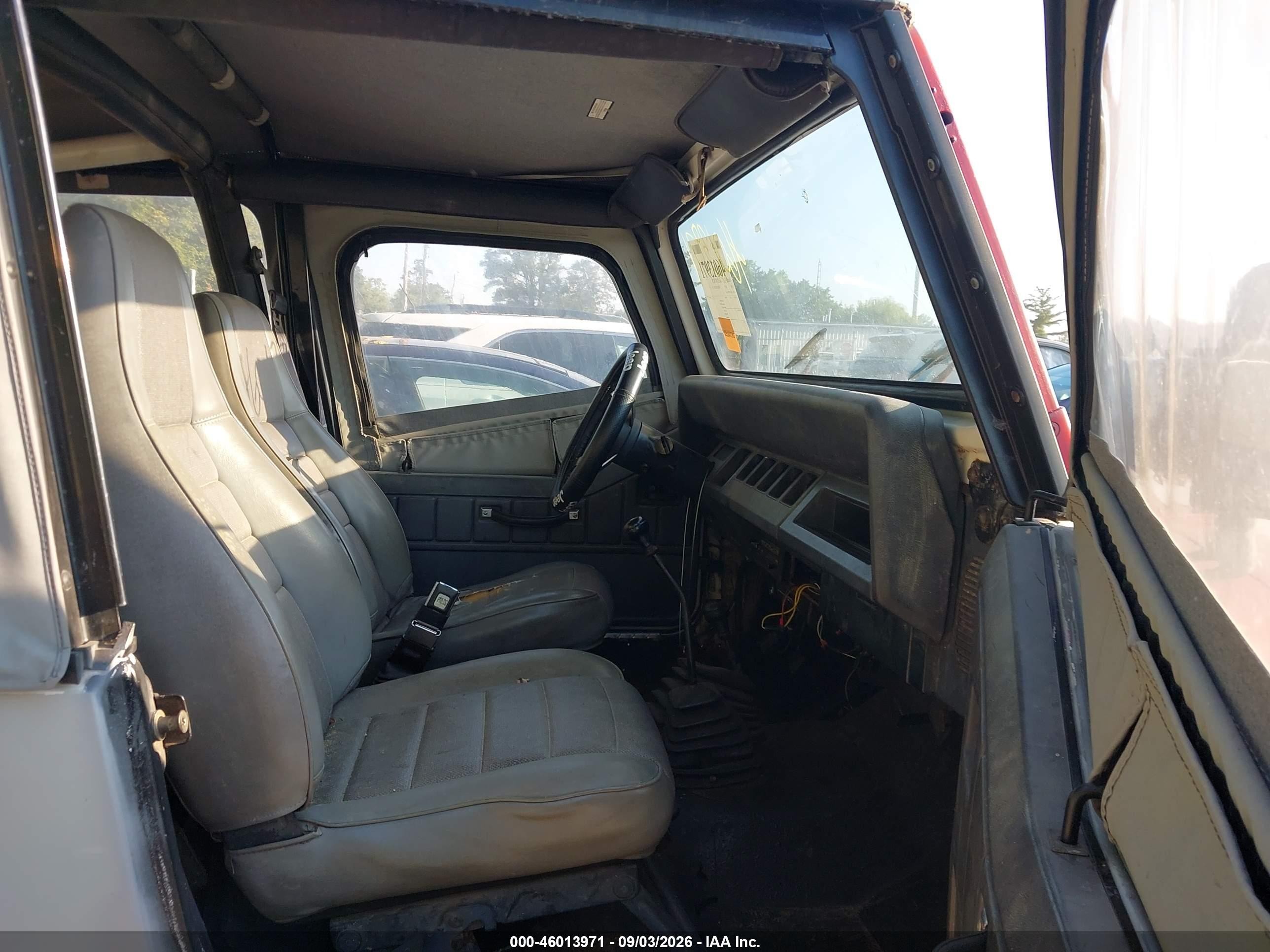 1992 Jeep Wrangler / Yj S Red vin: 2J4FY19P3NJ518344