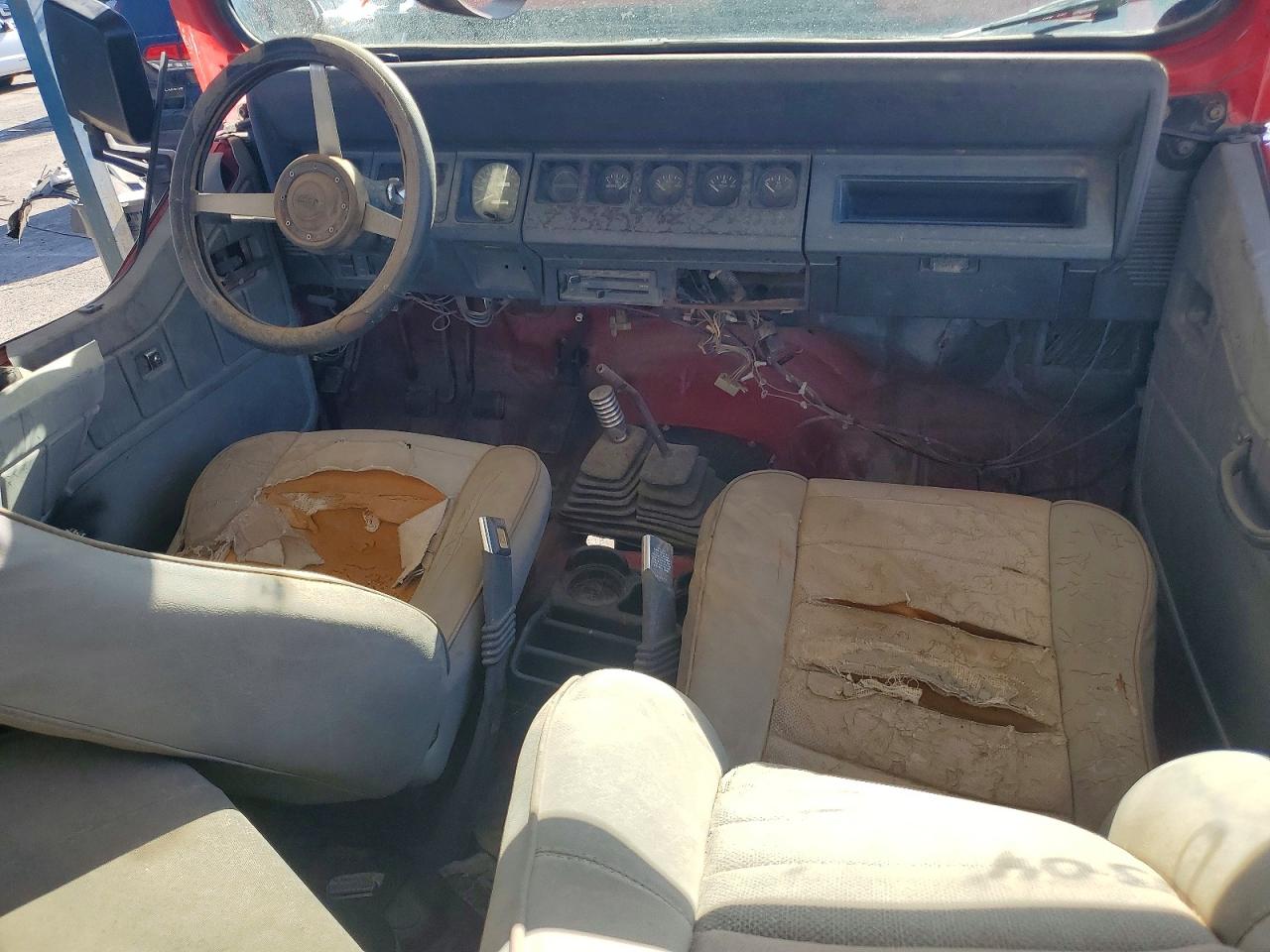 1992 Jeep Wrangler / Yj S Red vin: 2J4FY19P5NJ508222