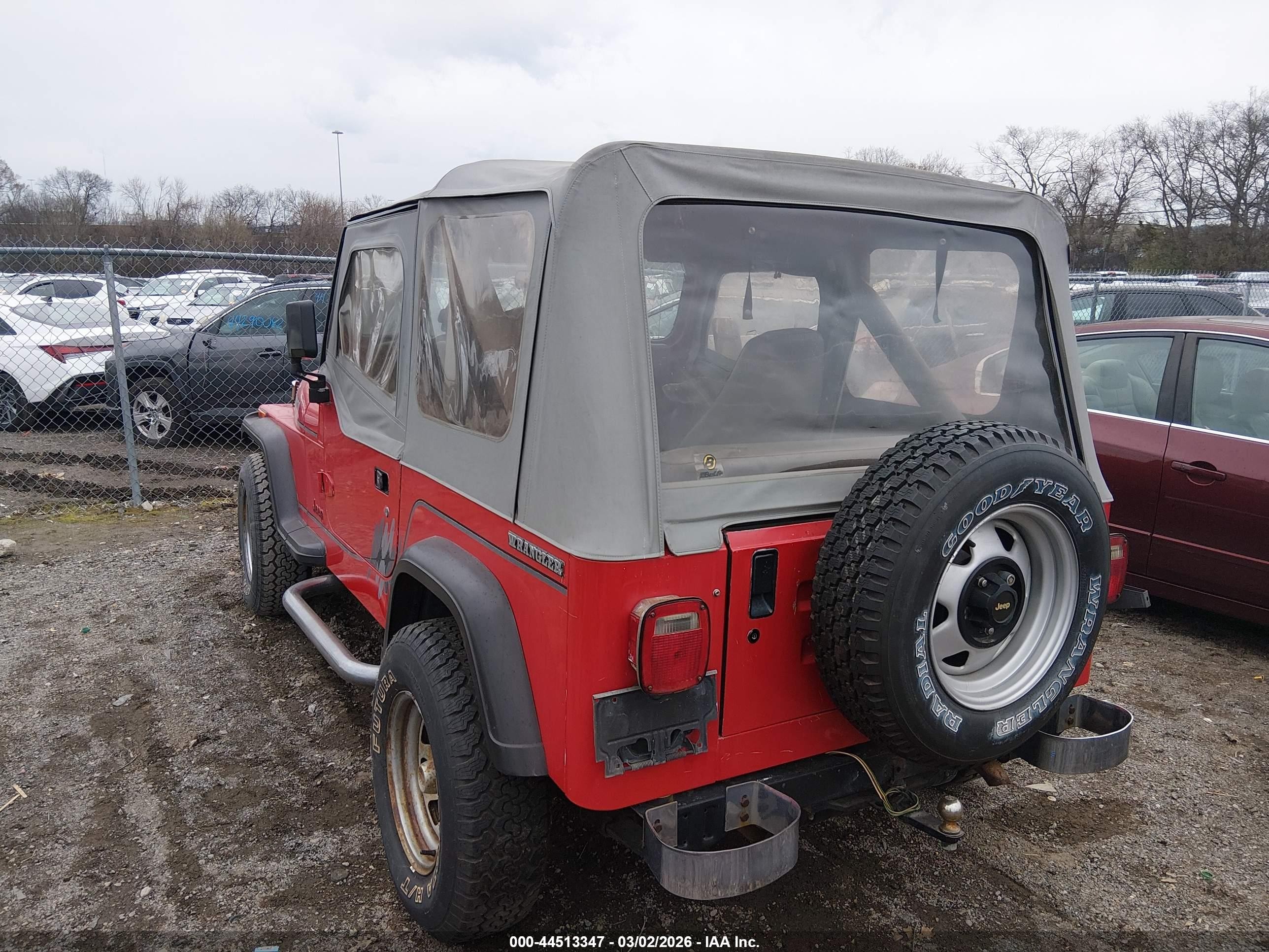1990 Jeep Wrangler / Yj   Красный vin: 2J4FY29E1LJ521034