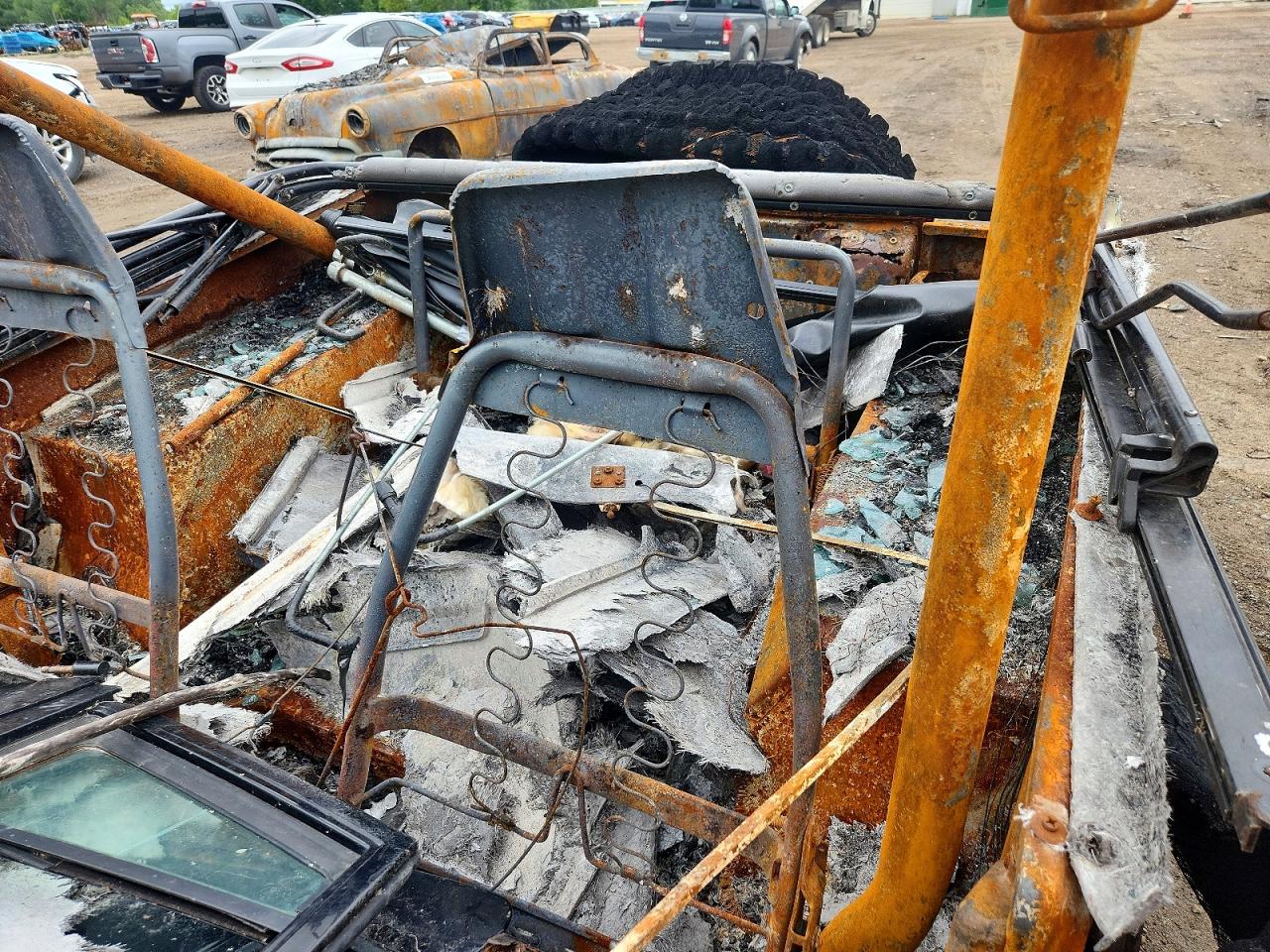 1991 Jeep Wrangler / Yj Burn vin: 2J4FY29S1MJ120140
