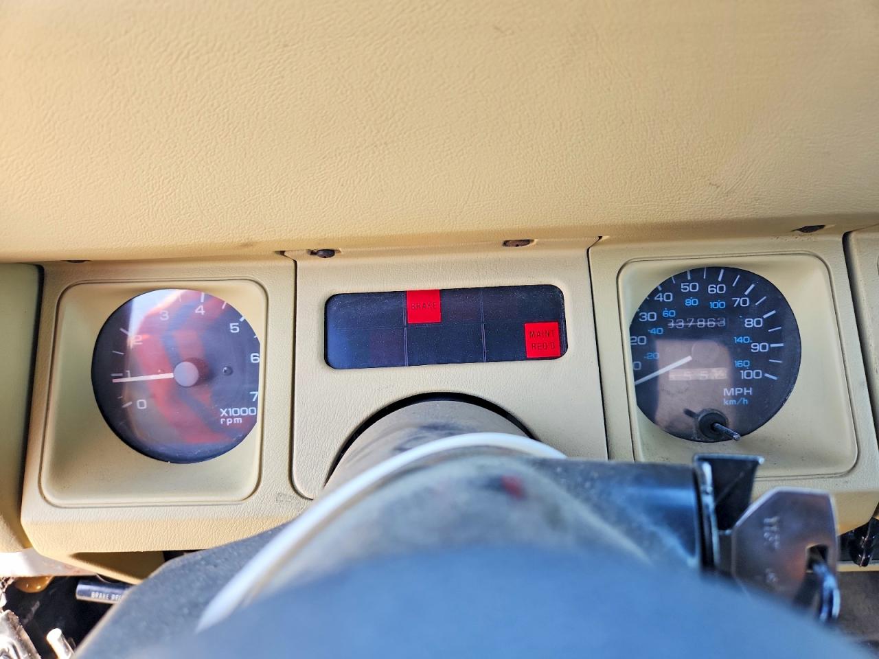 1992 Jeep Wrangler / Yj Черный vin: 2J4FY29S2NJ524811