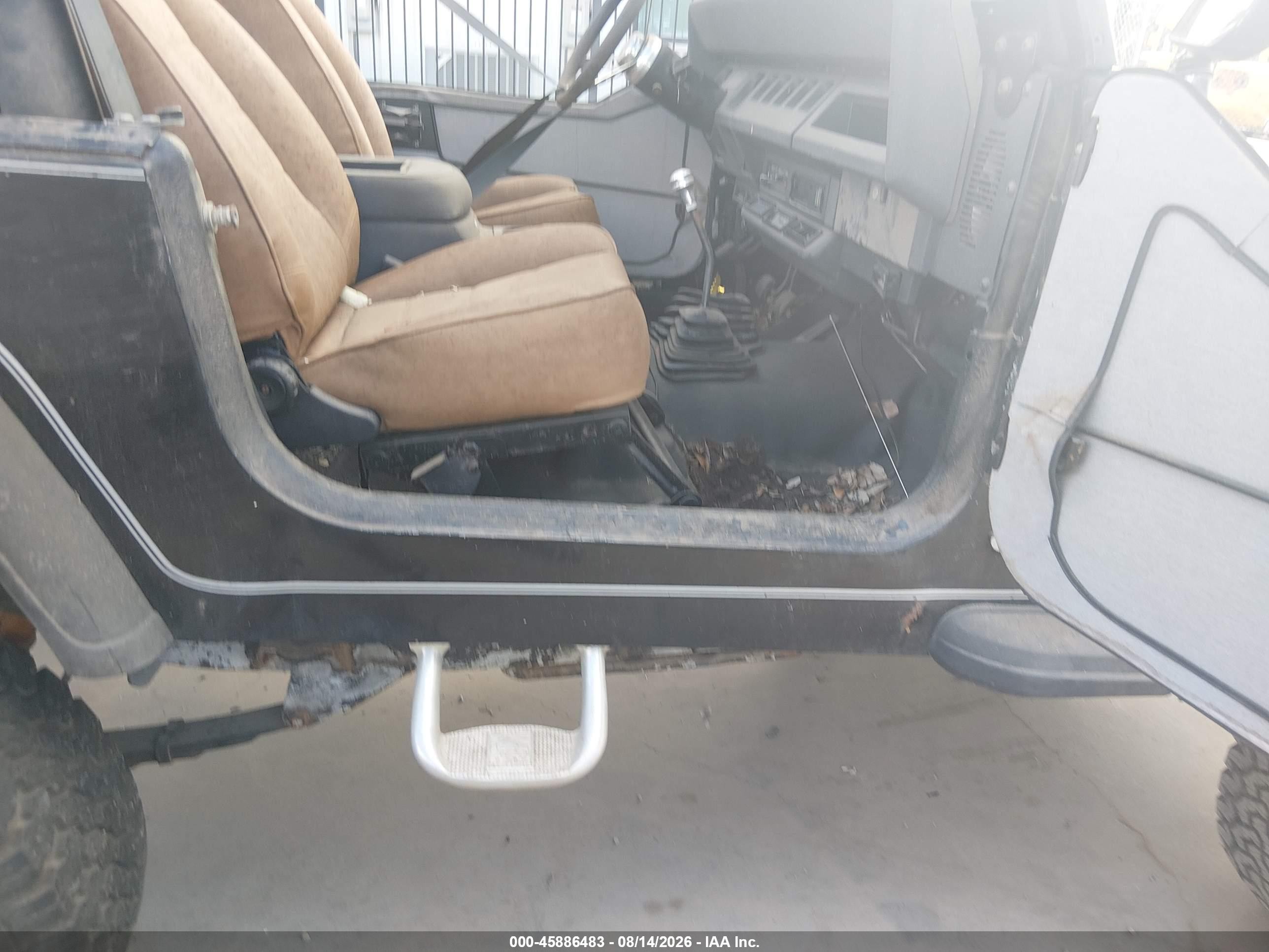 1991 Jeep Wrangler / Yj   Black vin: 2J4FY29S5MJ109450