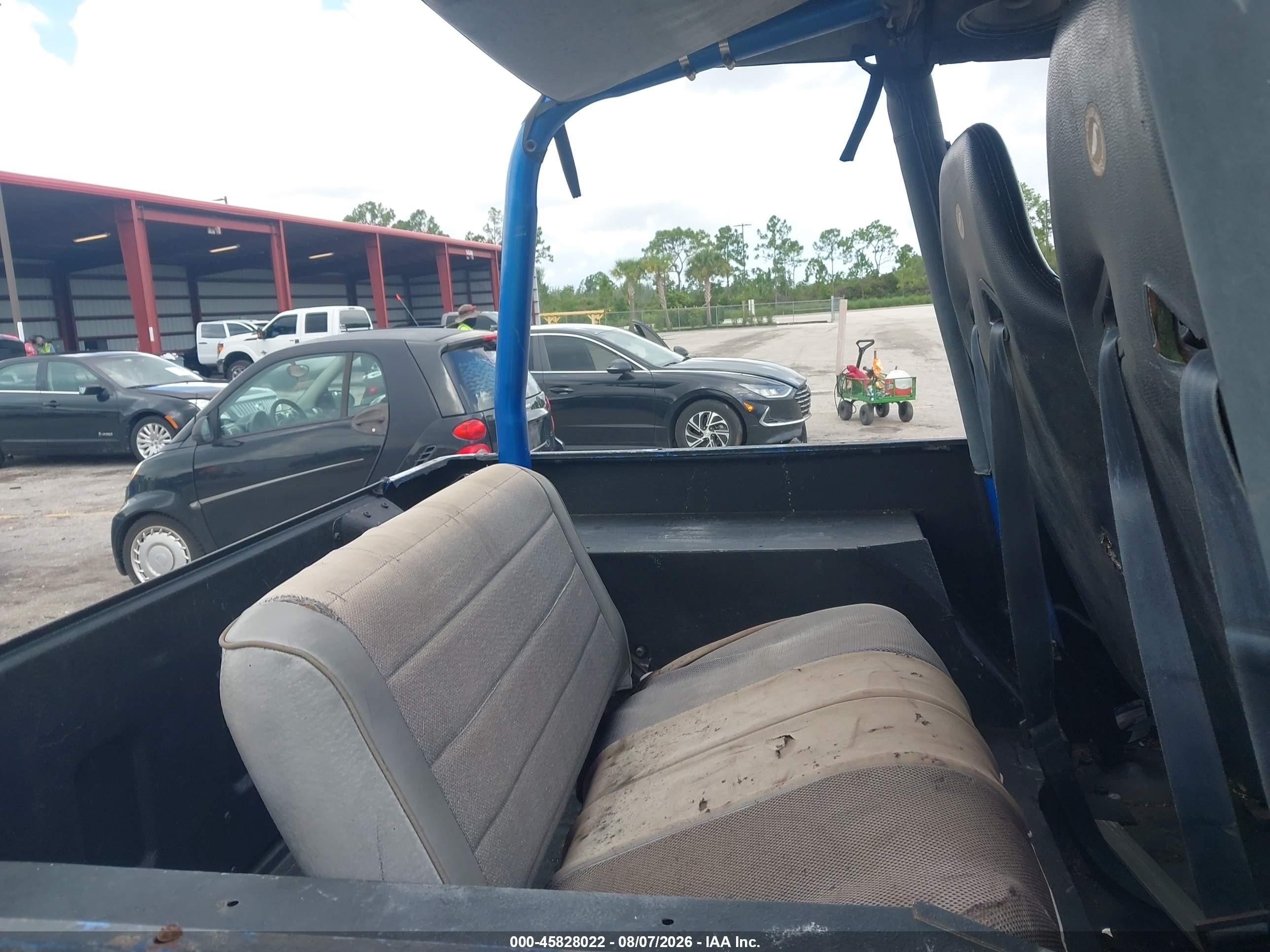 1992 Jeep Wrangler / Yj   Blue vin: 2J4FY29S5NJ523958