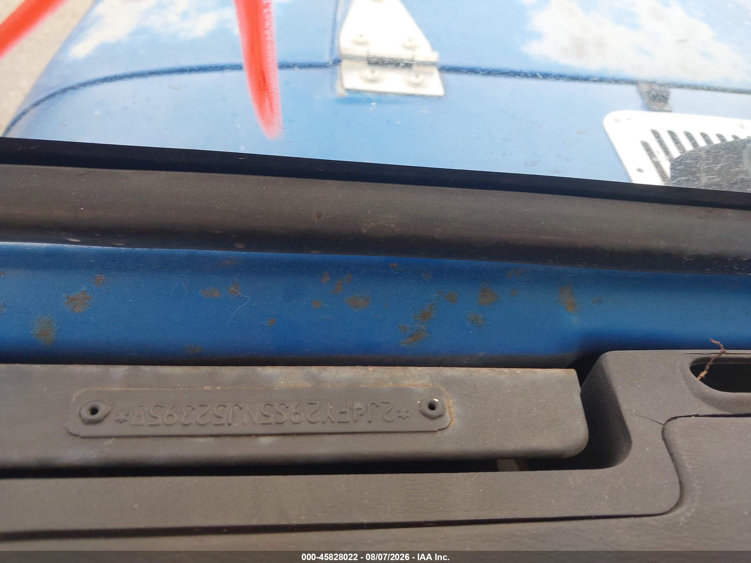 1992 Jeep Wrangler / Yj   Blue vin: 2J4FY29S5NJ523958