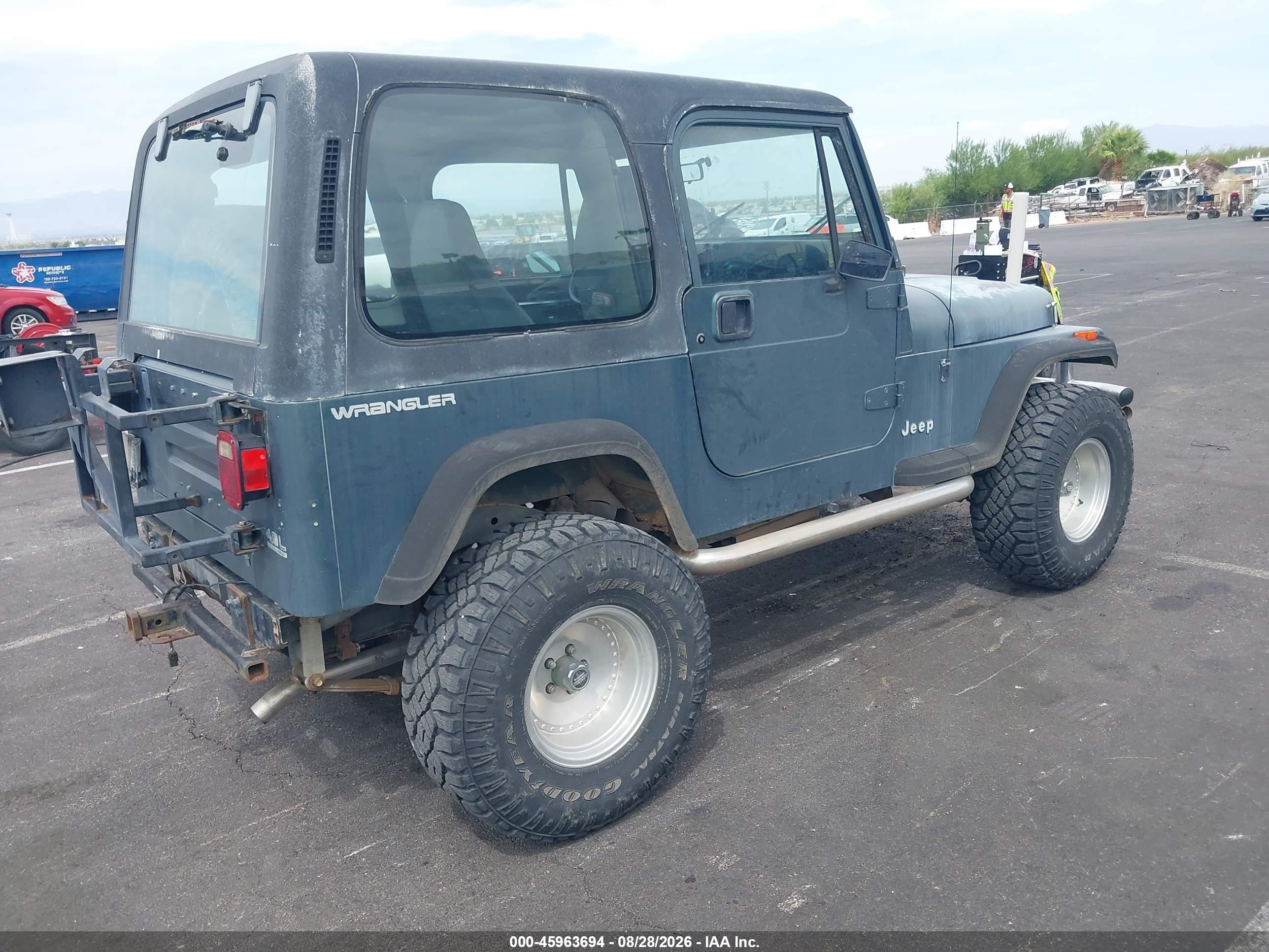 1992 Jeep Wrangler / Yj   Green vin: 2J4FY29S9NJ548300