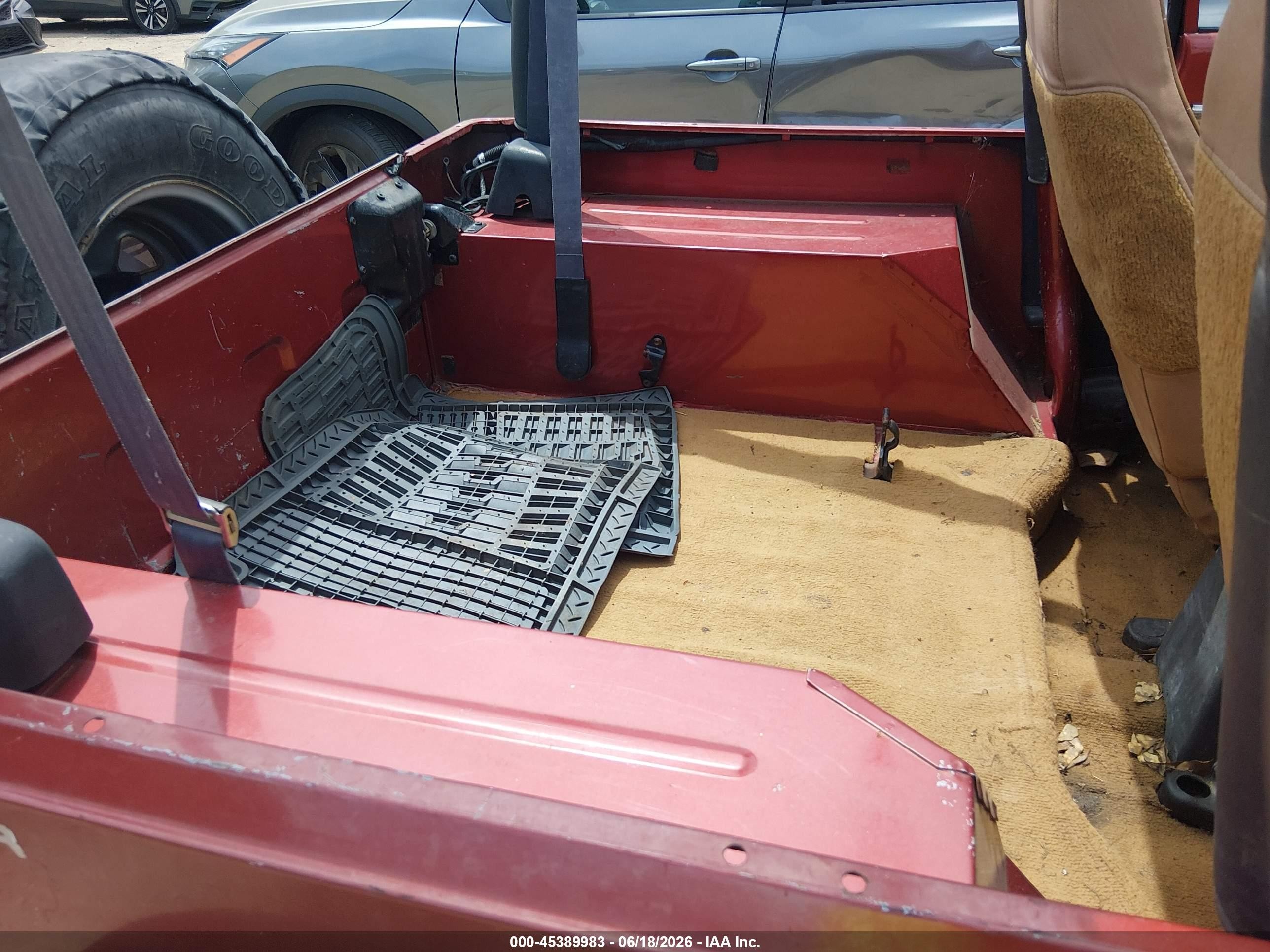 1992 Jeep Wrangler / Yj Red vin: 2J4FY29SXNJ514141