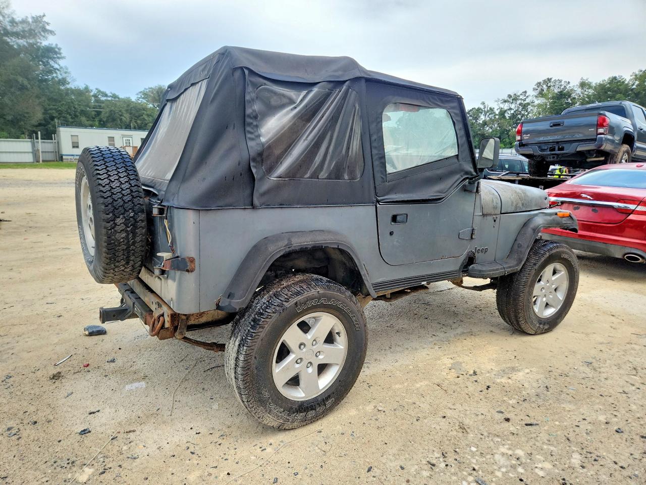 1990 Jeep Wrangler / Yj Gray vin: 2J4FY29T0LJ509665