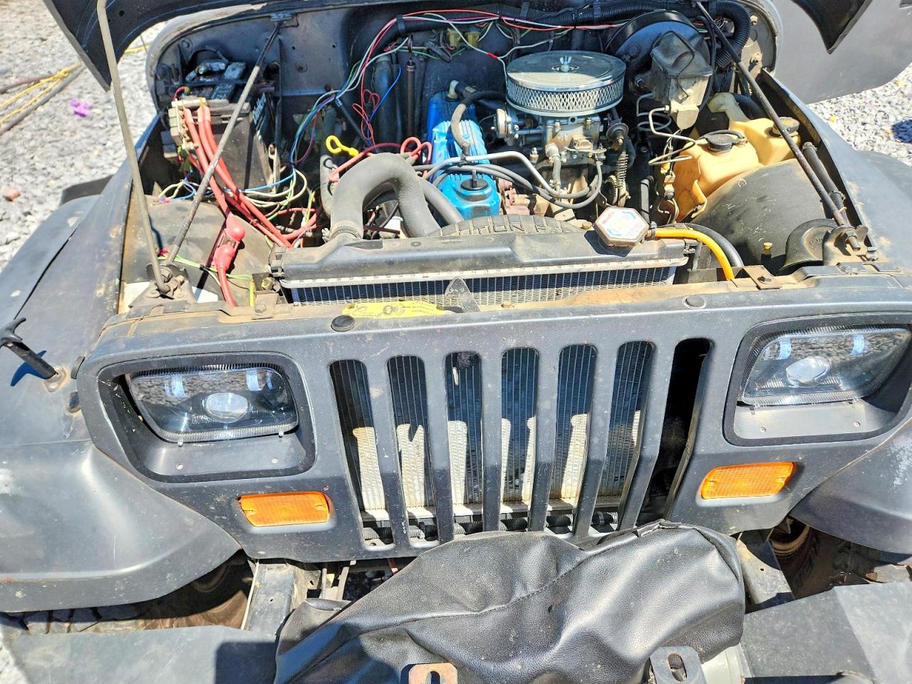 1990 Jeep Wrangler / Yj Gray vin: 2J4FY29T1LJ556414