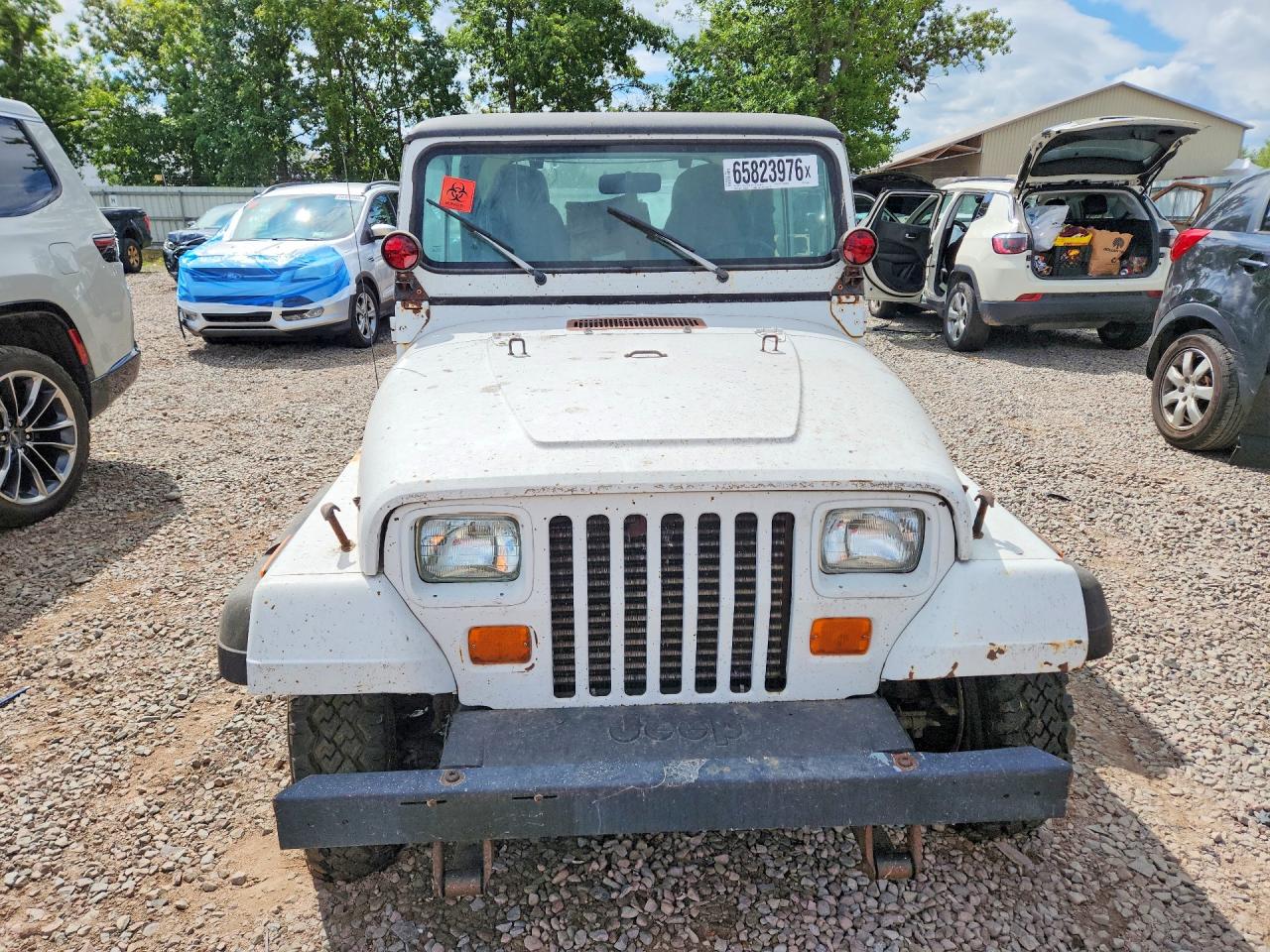 1990 Jeep Wrangler / Yj White vin: 2J4FY29T2LJ534583
