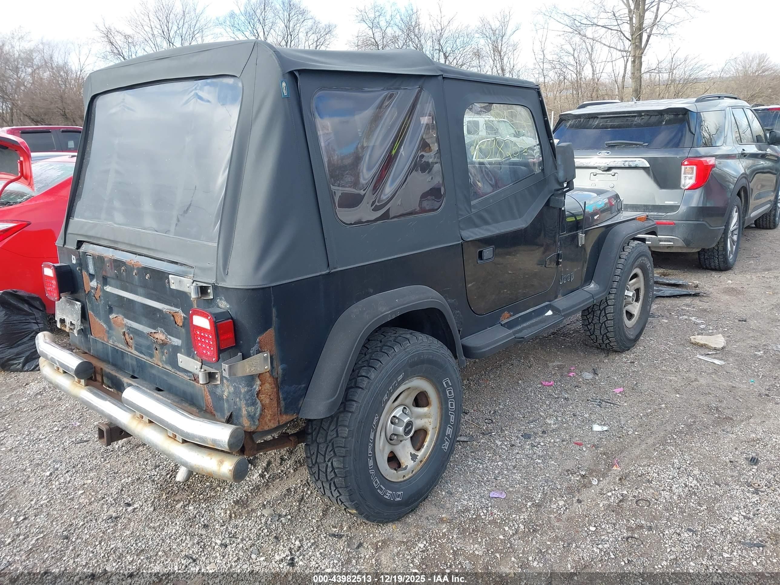 1989 Jeep Wrangler / Yj   Черный vin: 2J4FY29T3KJ155851