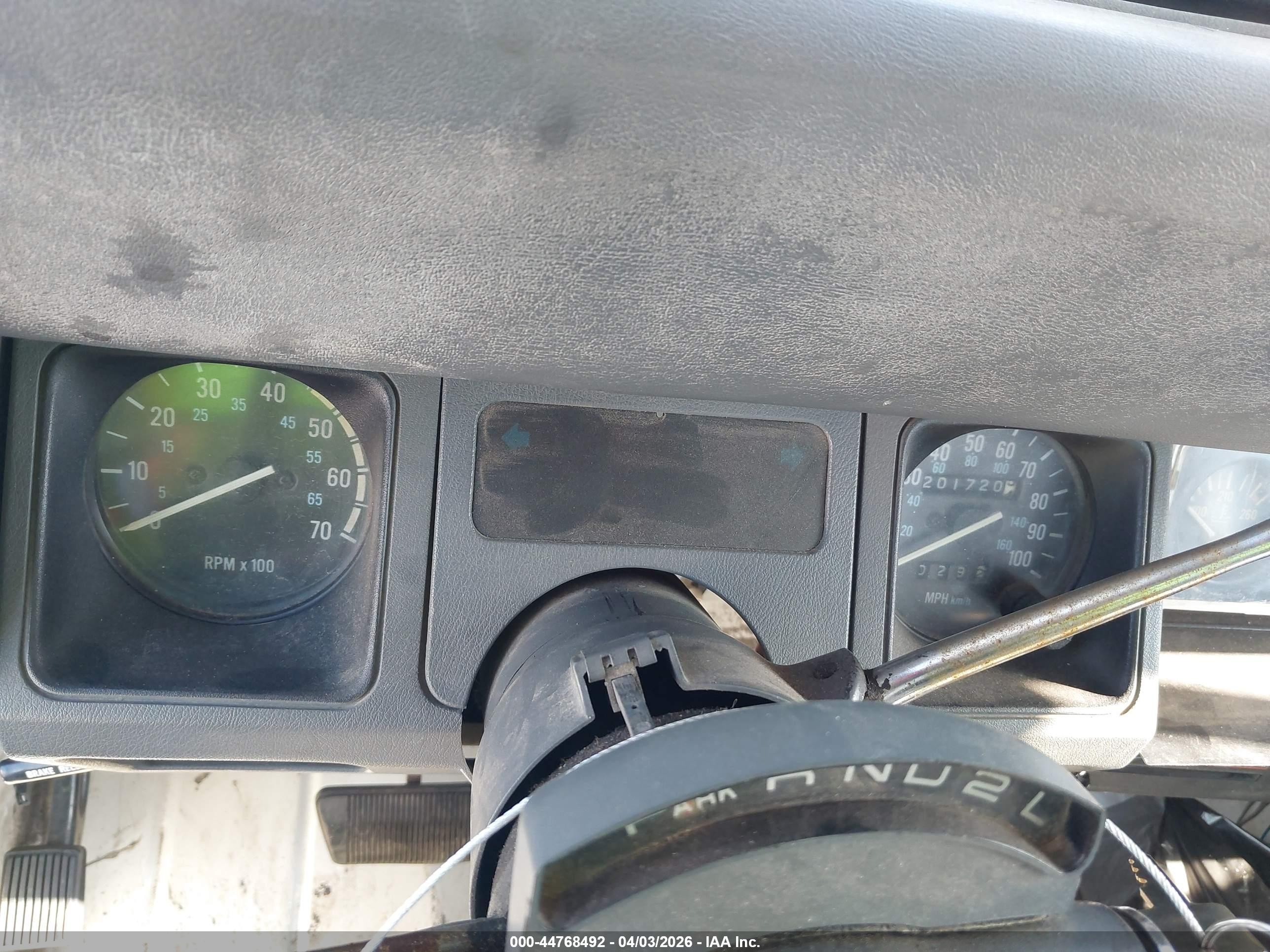 1989 Jeep Wrangler / Yj Белый vin: 2J4FY29T8KJ143341
