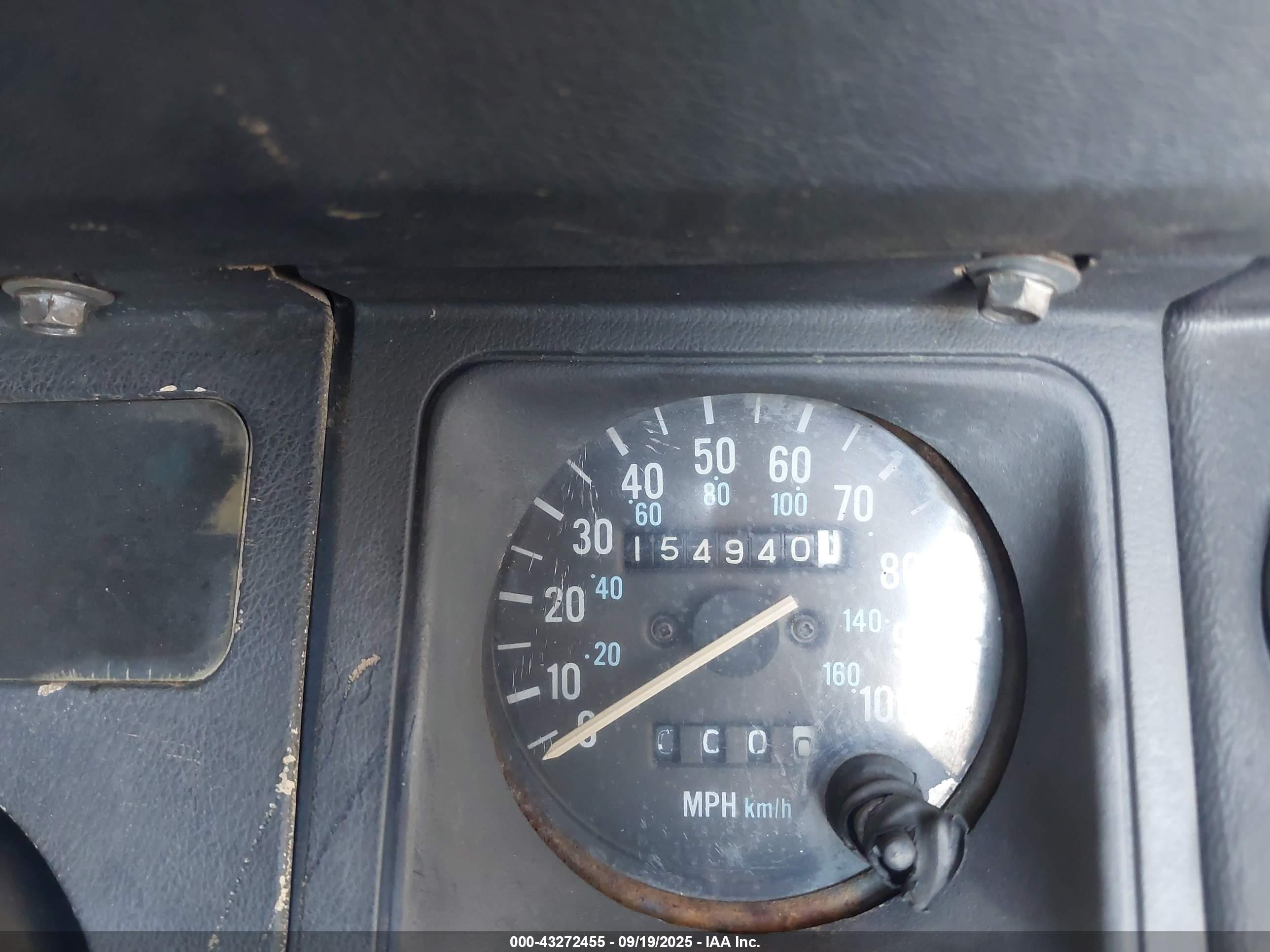 1990 Jeep Wrangler / Yj   Blue vin: 2J4FY29TXLJ539000