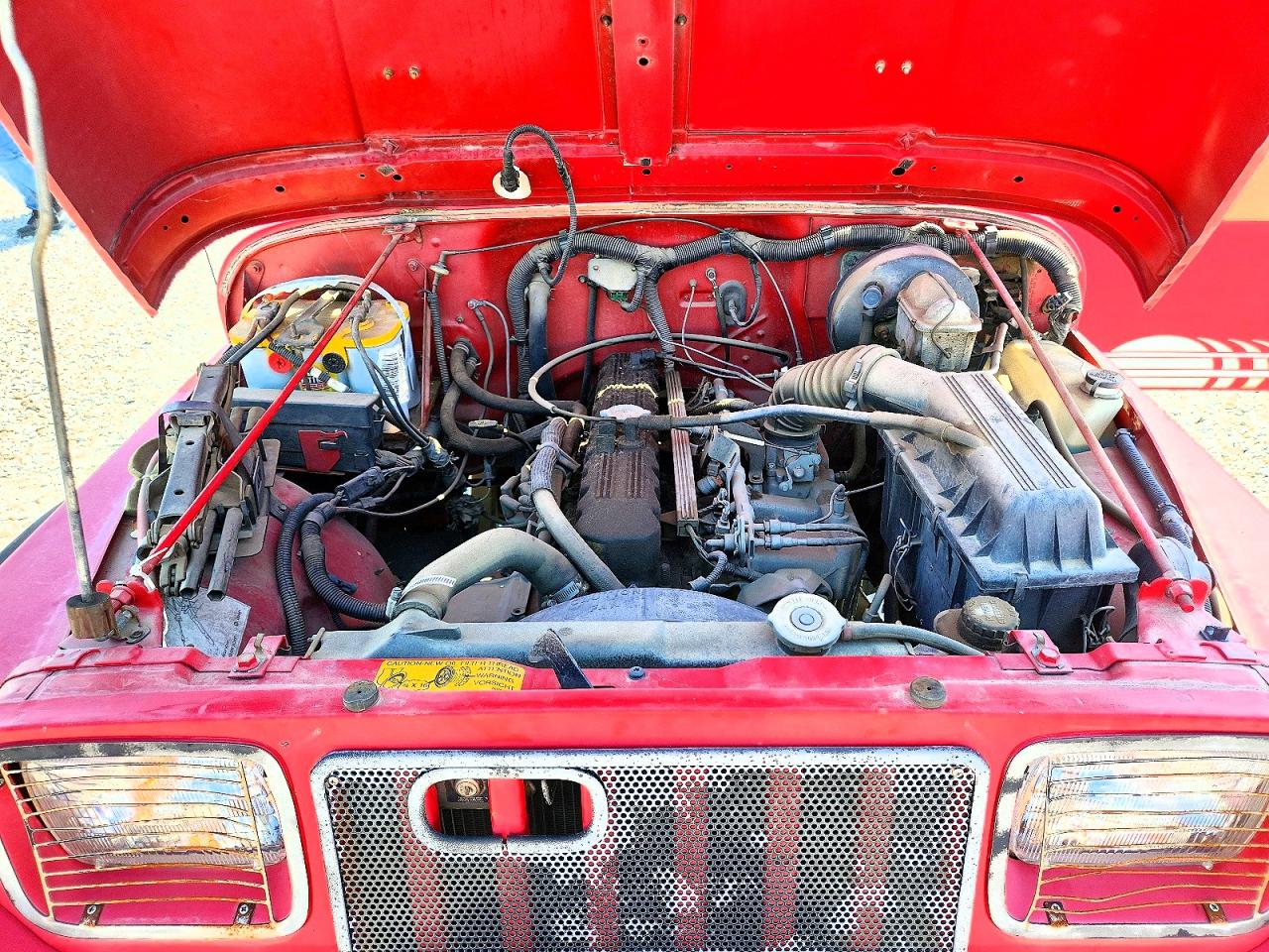 1992 Jeep Wrangler / Yj Islander Красный vin: 2J4FY39S3NJ558259