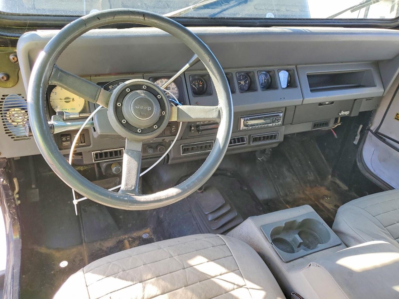 1989 Jeep Wrangler / Yj Laredo Black vin: 2J4FY59M0KJ104530