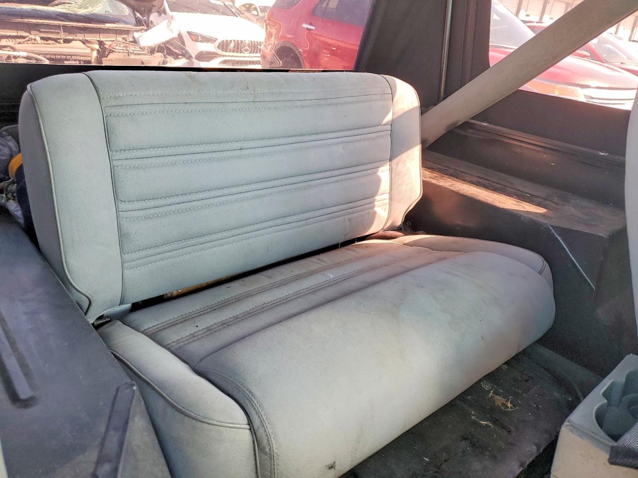 1989 Jeep Wrangler / Yj Laredo Black vin: 2J4FY59M0KJ104530