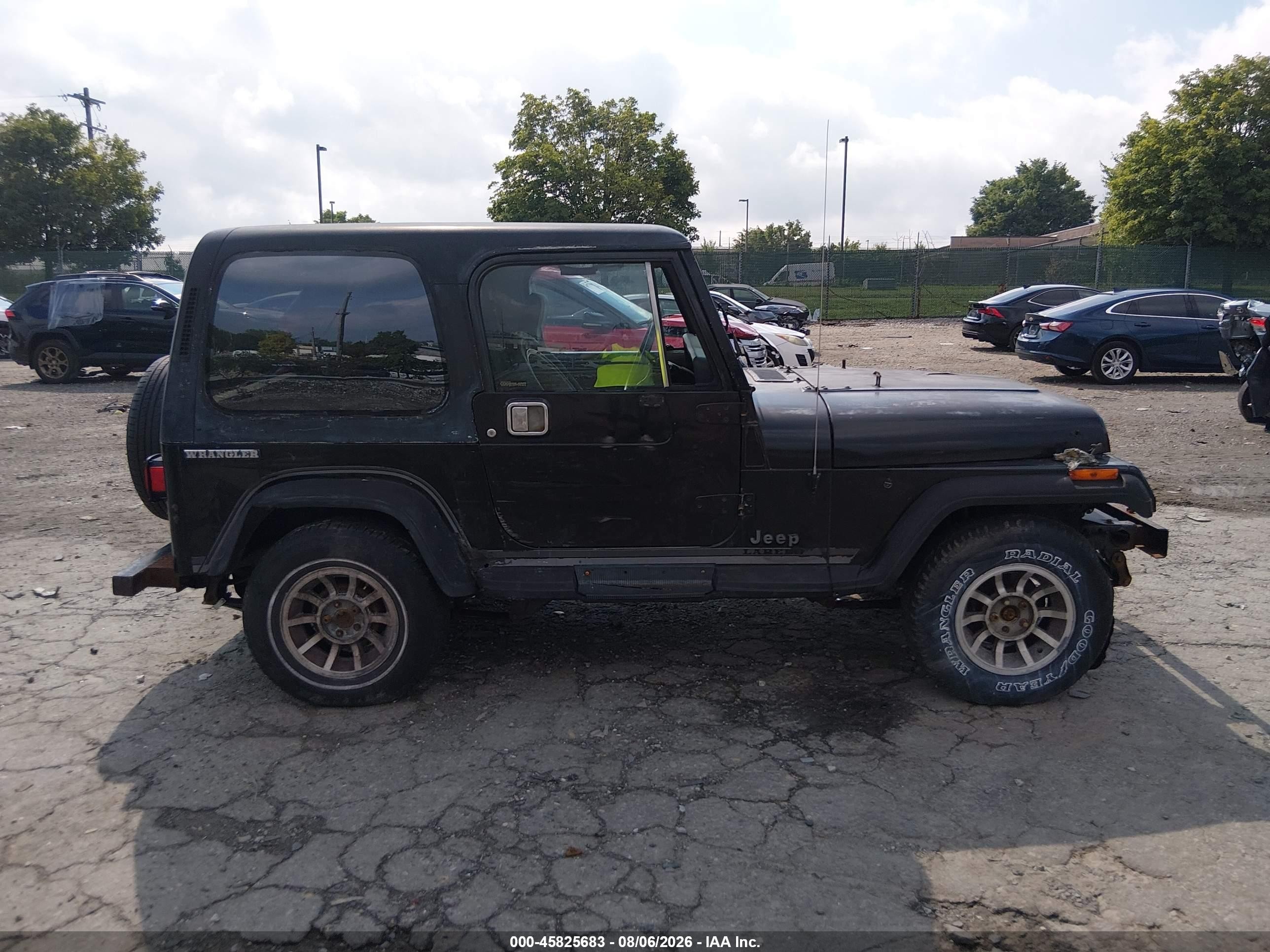 1990 Jeep Wrangler / Yj Laredo Black vin: 2J4FY59T0LJ521901