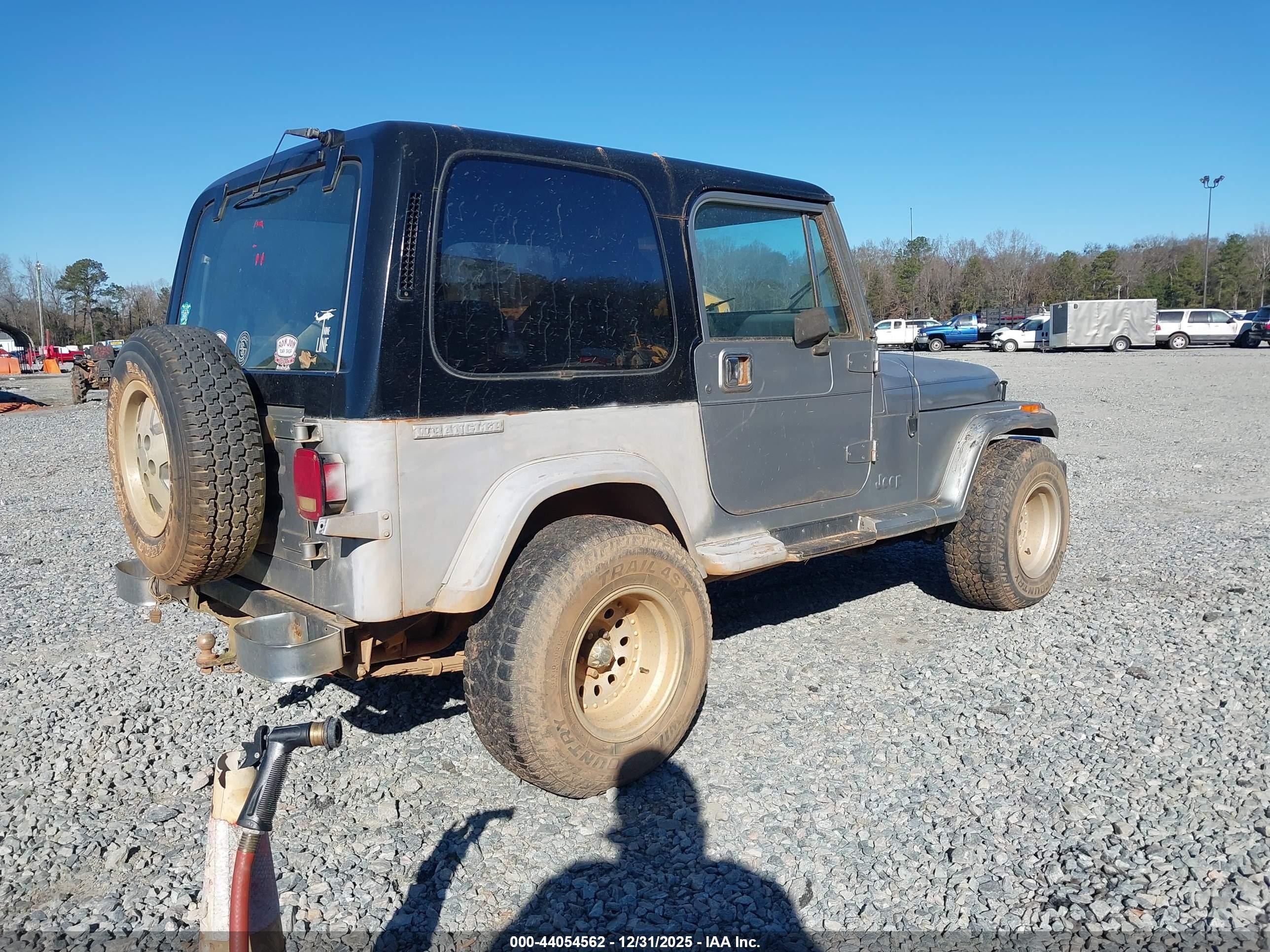 1990 Jeep Wrangler / Yj Laredo Gray vin: 2J4FY59T4LJ539608