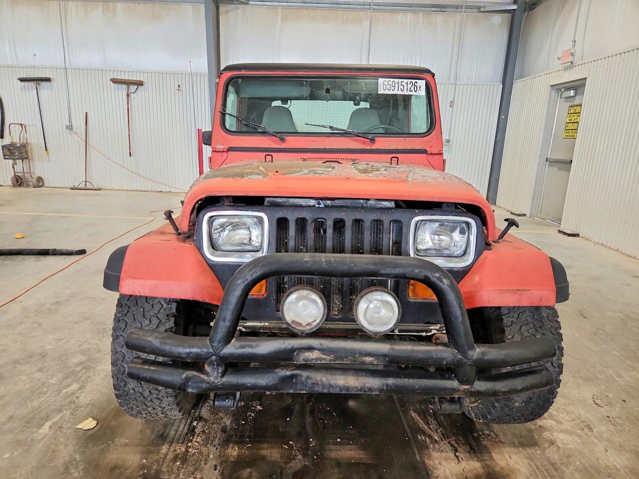 1990 Jeep Wrangler / Yj Laredo Red vin: 2J4FY59T6LJ528206