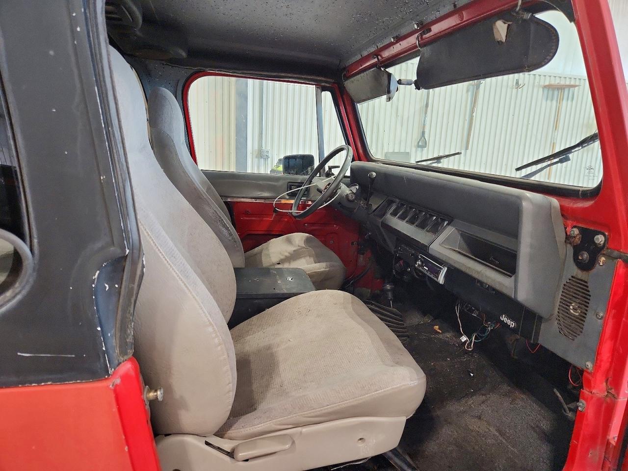 1990 Jeep Wrangler / Yj Laredo Red vin: 2J4FY59T6LJ528206