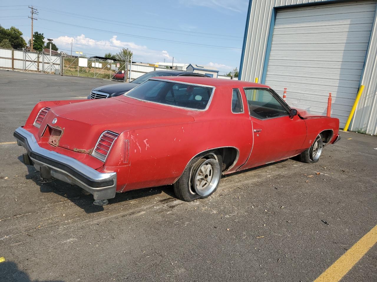 1976 Pontiac Uk Red vin: 2J57M6P248861
