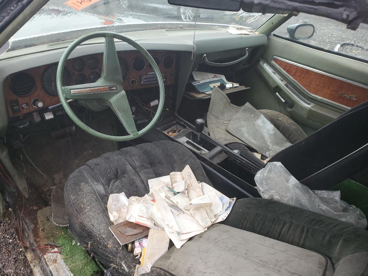 1975 Pontiac Grand Prix Зеленый vin: 2K57S5P144977