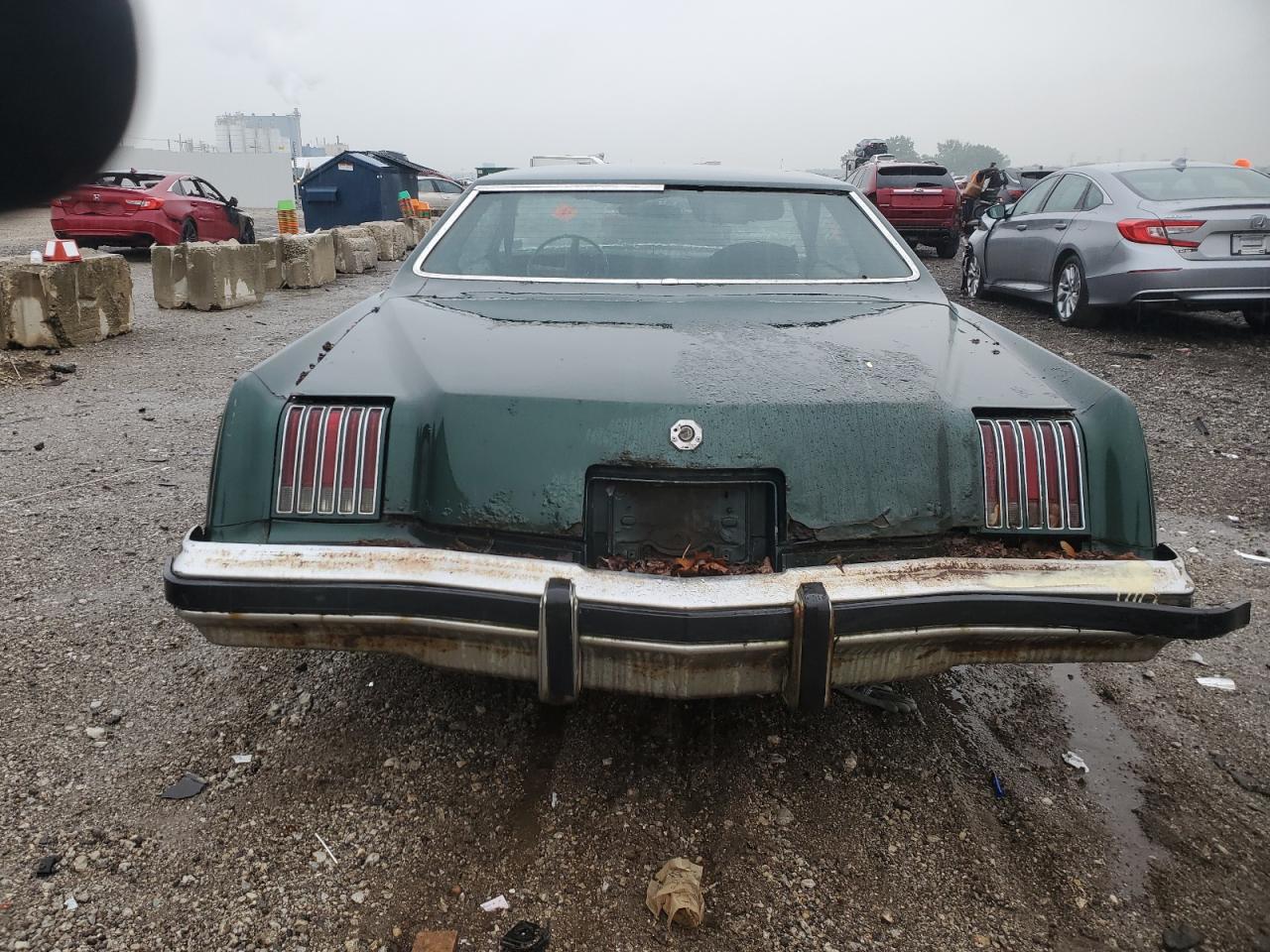 1975 Pontiac Grand Prix Зеленый vin: 2K57S5P144977