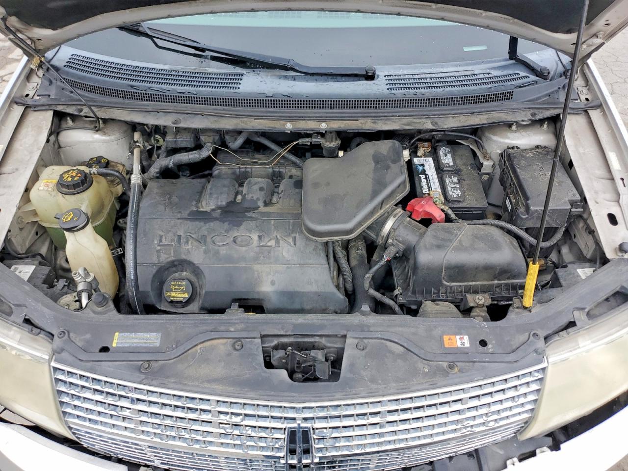 2010 Lincoln Mkx Silver vin: 2LMDJ6JC2ABJ15998