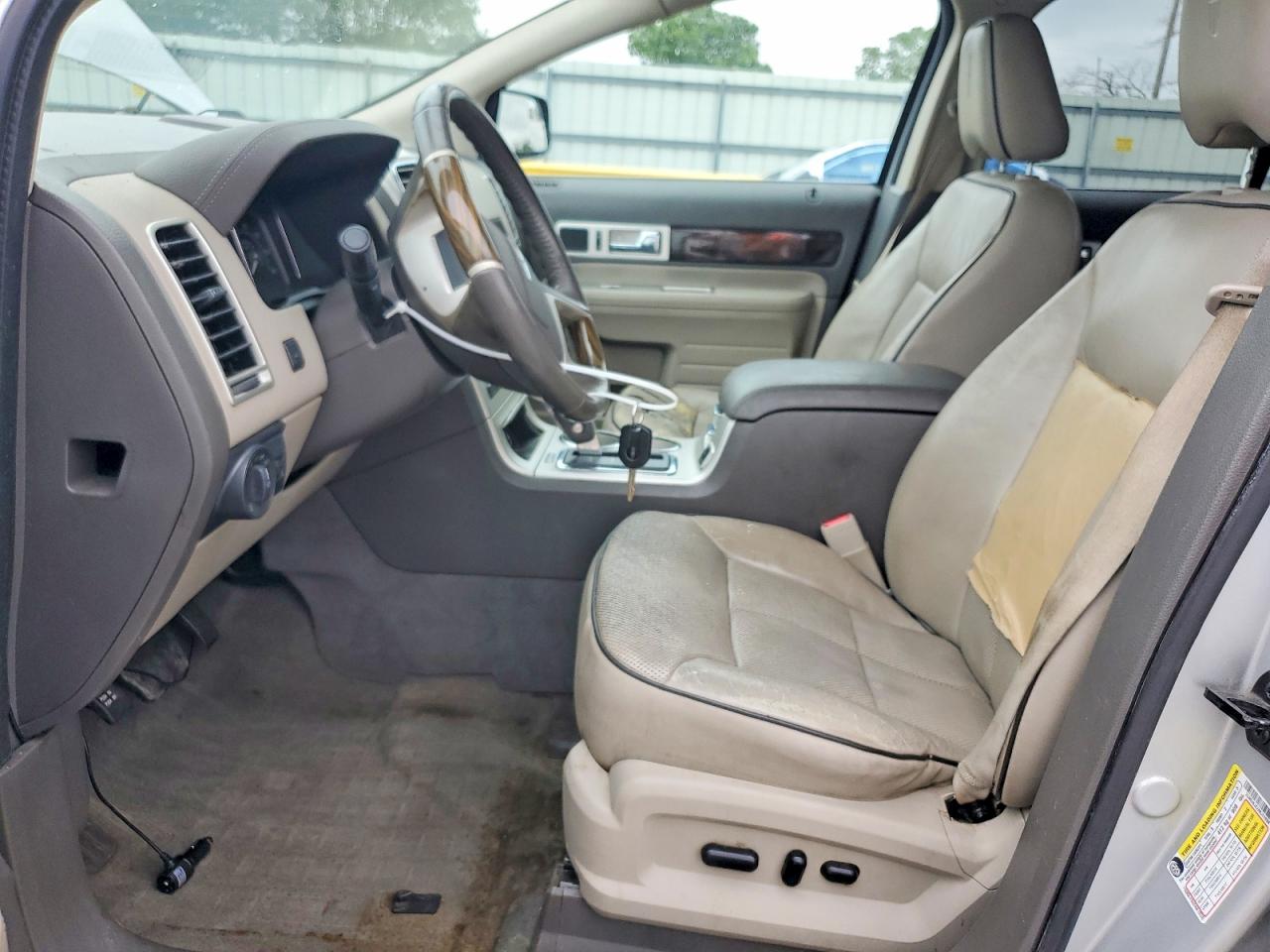 2010 Lincoln Mkx Silver vin: 2LMDJ6JC2ABJ15998